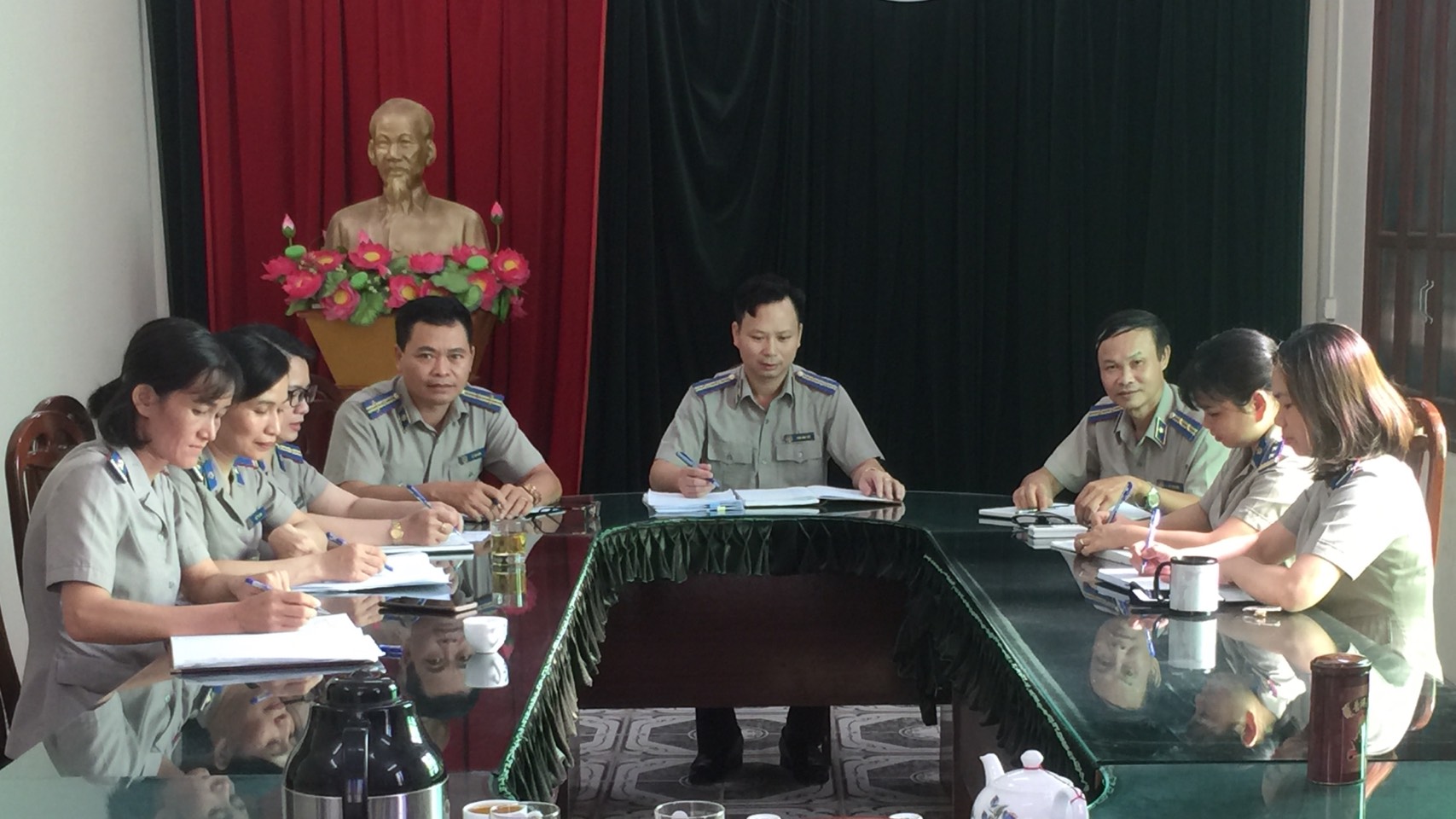 CHI CỤC THI HÀNH ÁN DÂN SỰ HUYỆN AN LÃO THI ĐUA ĐỂ NÂNG CAO HIỆU QUẢ CÔNG TÁC THI HÀNH ÁN DÂN SỰ