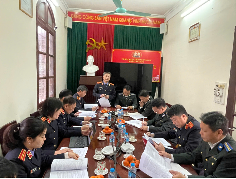 Viện kiểm sát nhân dân thành phố Hải Phòng trực tiếp kiểm sát việc tuân theo pháp luật về thi hành án dân sự, theo dõi thi hành án hành chính tại Thi hành án dân sự thành phố Hải Phòng đối với Phòng Thi hành án dân sự khu vực 12 - Hải Phòng