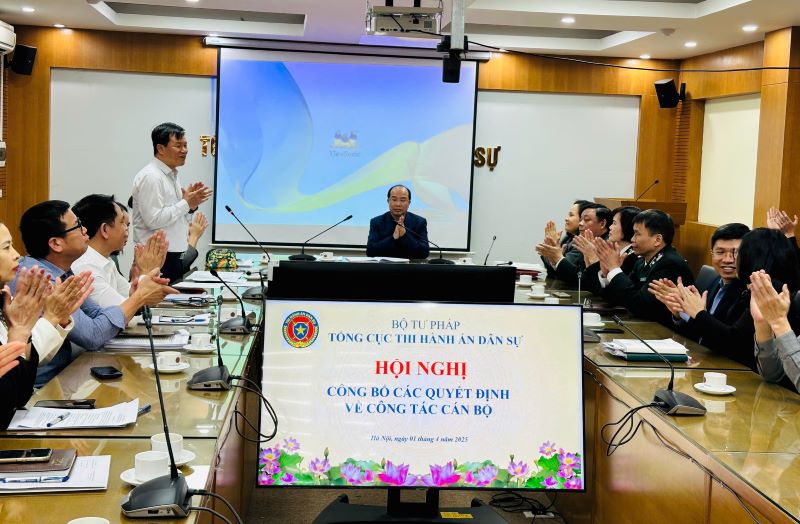 Tổng cục Thi hành án dân sự tổ chức Hội nghị công bố các quyết định về công tác cán bộ