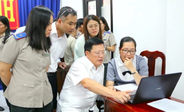 Thứ trưởng Mai Lương Khôi làm việc với Thi hành án dân sự tỉnh Tây Ninh