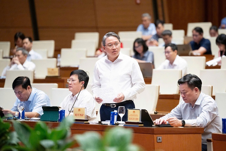 Hội nghị Đại biểu Quốc hội hoạt động chuyên trách lần thứ 8 cho ý kiến về Dự án Luật Thi hành án dân sự (sửa đổi)