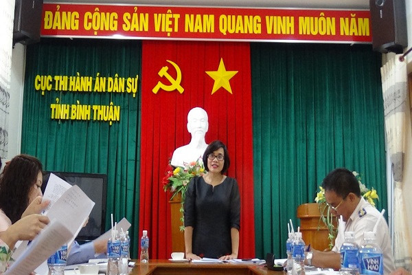 Thứ trưởng Bộ Tư pháp Đặng Hoàng Oanh thăm và làm việc với Cục Thi hành án dân sự tỉnh Bình Thuận