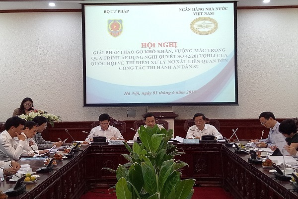 Giải pháp tháo gỡ khó khăn, vướng mắc trong quá trình thực hiện thí điểm nợ xấu liên quan đến công tác thi hành án dân sự