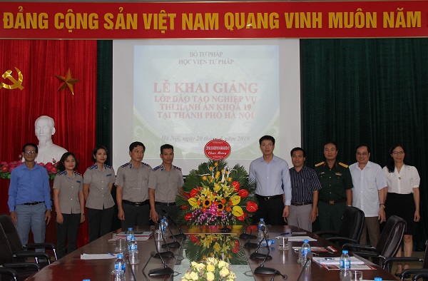 Học viện Tư pháp khai giảng lớp đào tạo nghiệp vụ thi hành án khoá 19