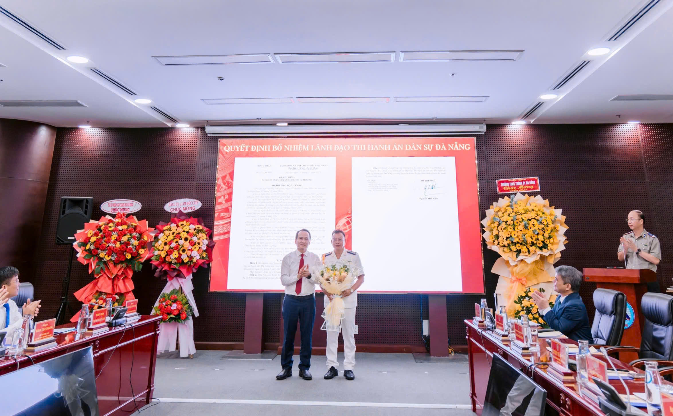 Đại hội Chi bộ Cục Thi hành án dân sự thành phố  nhiệm kỳ 2025-2030 thành công tốt đẹp