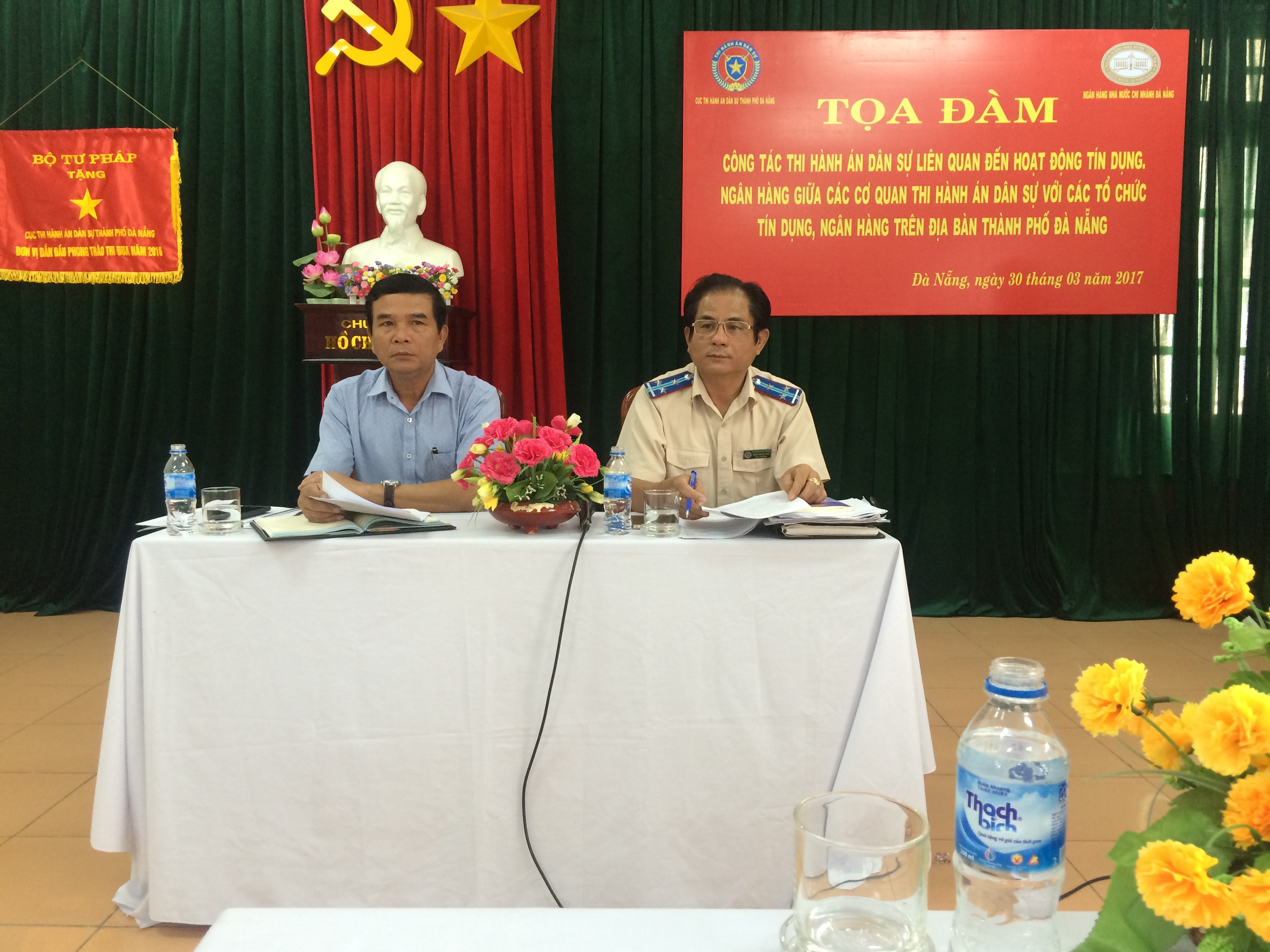 TỌA ĐÀM CÔNG TÁC THI HÀNH ÁN DÂN SỰ LIÊN QUAN ĐẾN HOẠT ĐỘNG TÍN DỤNG, NGÂN HÀNG GIỮA CÁC CƠ QUAN THI HÀNH ÁN DÂN SỰ VỚI CÁC TỔ CHỨC TÍN DỤNG NGÂN HÀNG TRÊN ĐỊA BÀN THÀNH PHỐ ĐÀ NẴNG