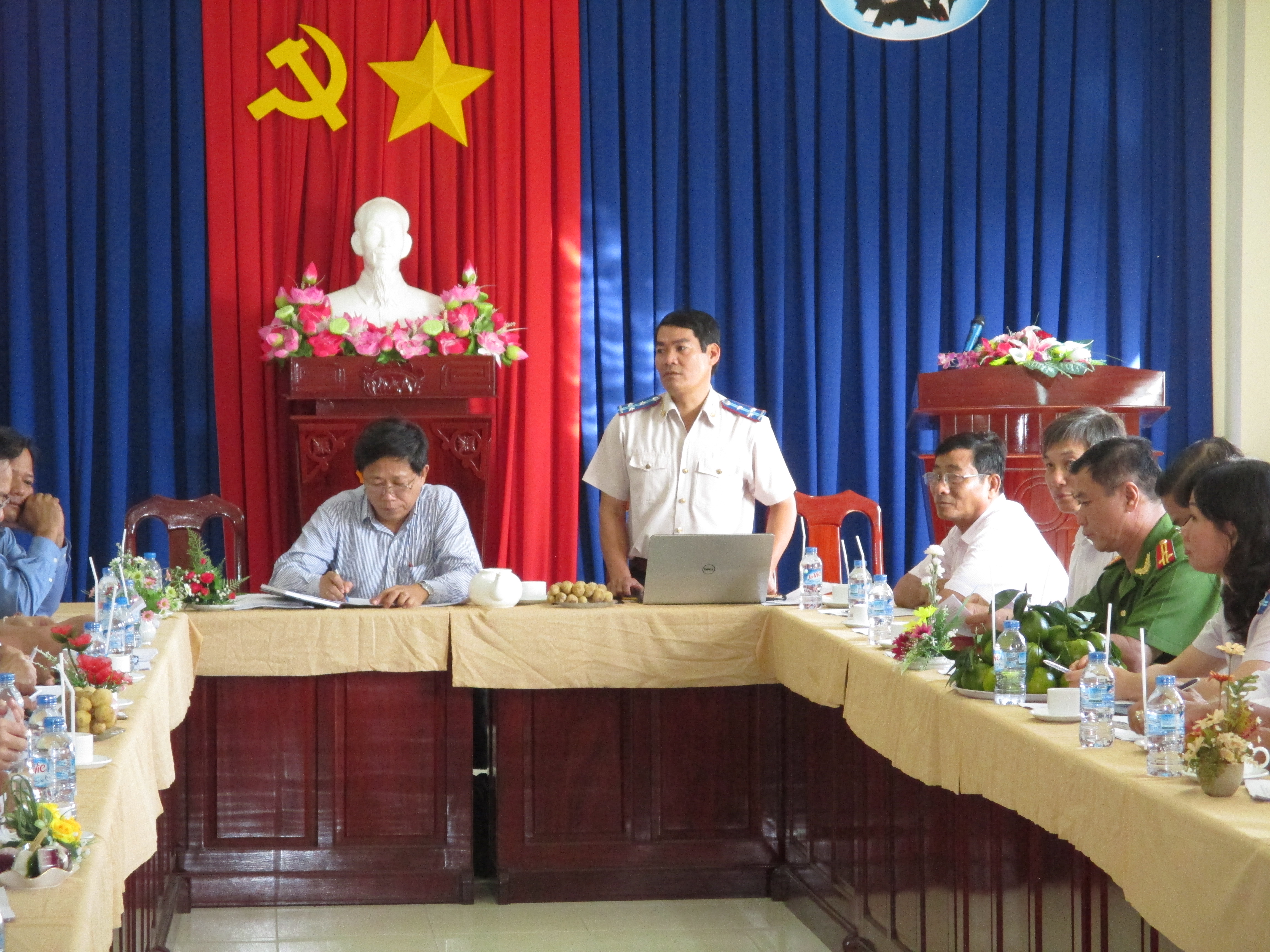 HỘI ĐỒNG NHÂN DÂN THÀNH PHỐ CẦN THƠ  TỔ CHỨC GIÁM SÁT VIỆC CHẤP HÀNH PHÁP LUẬT TRONG CÔNG TÁC THI HÀNH ÁN DÂN SỰ NĂM 2015