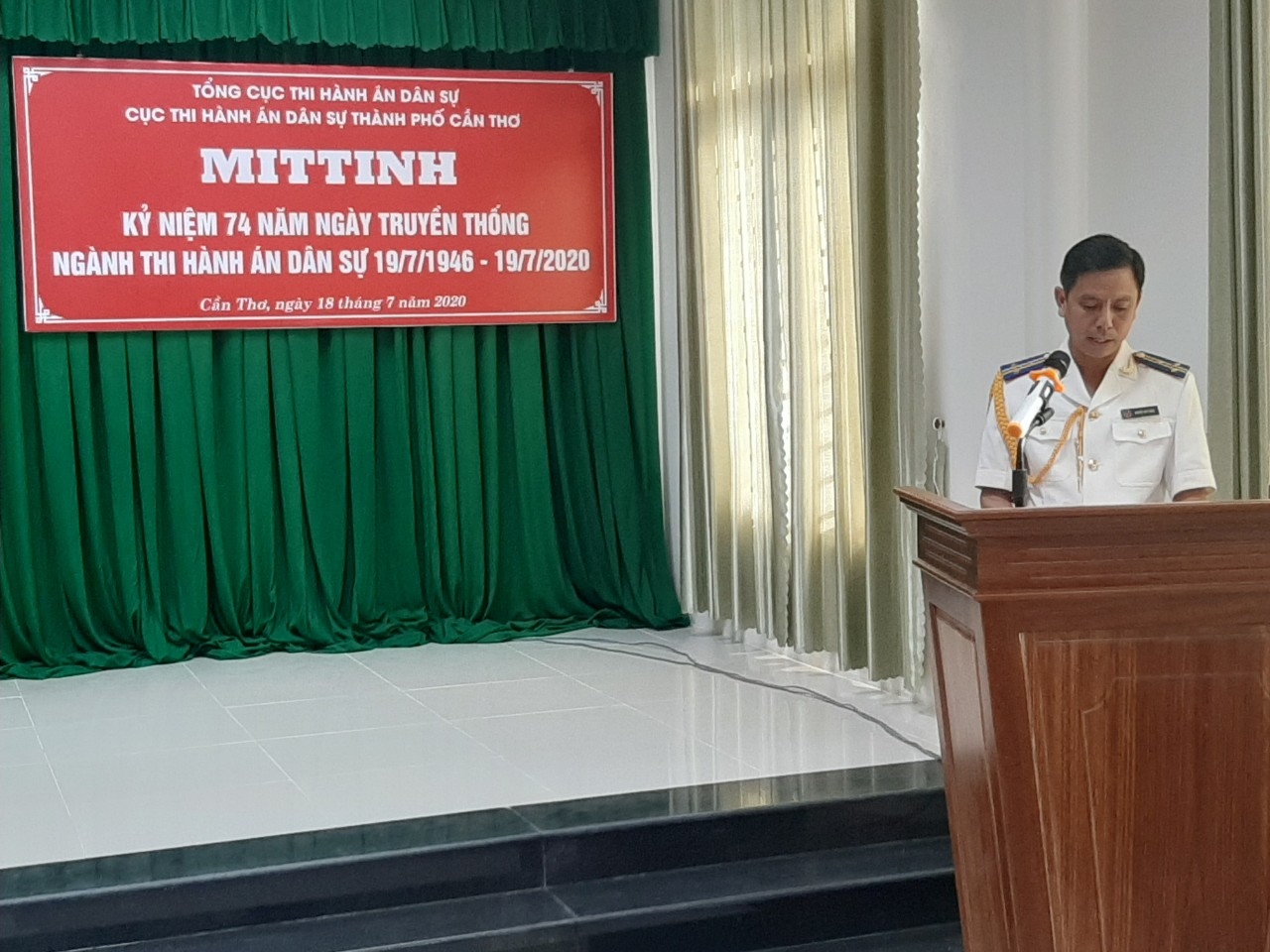 Cục Thi hành án dân sự thành phố Cần Thơ tổ chức buổi họp mặt nhân kỷ niệm 74 năm Ngày Truyền thống Thi hành án dân sự