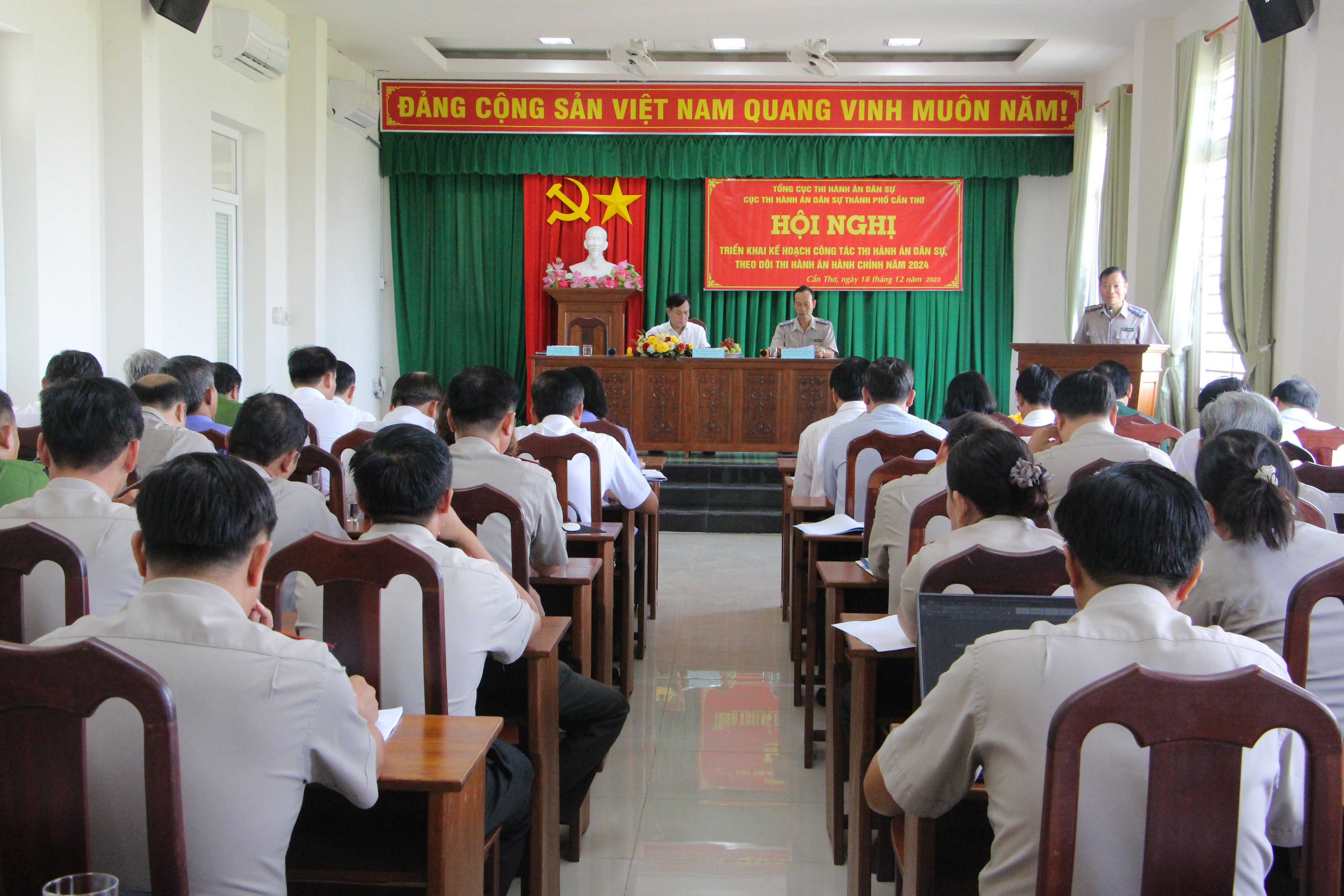 Cục Thi hành án dân sự thành phố Cần Thơ tổ chức Hội nghị triển khai công tác thi hành án dân sự, thi hành án hành chính năm 2024