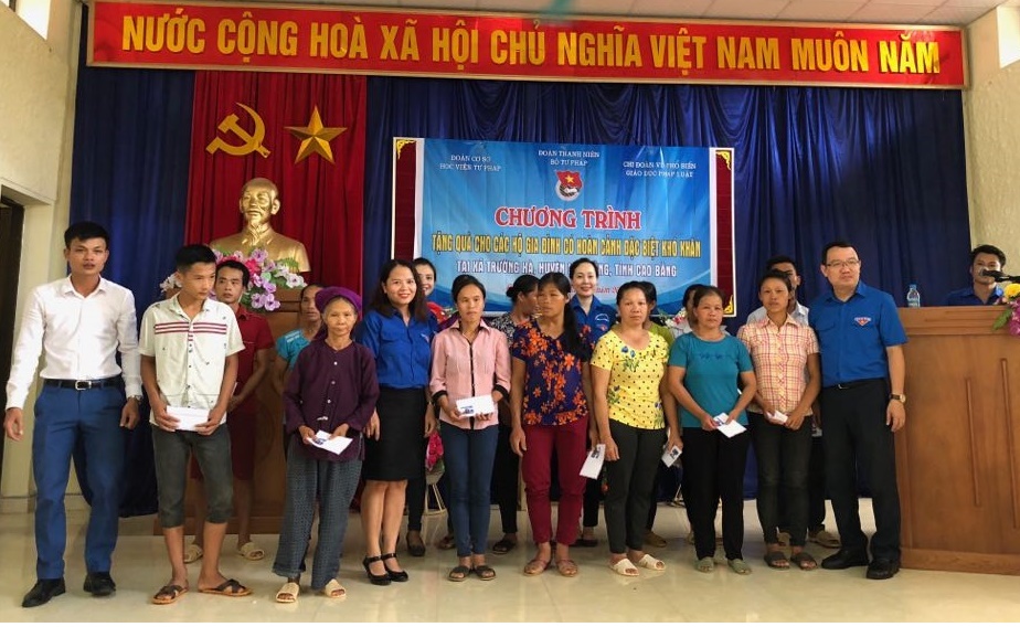 Hành trình về nguồn