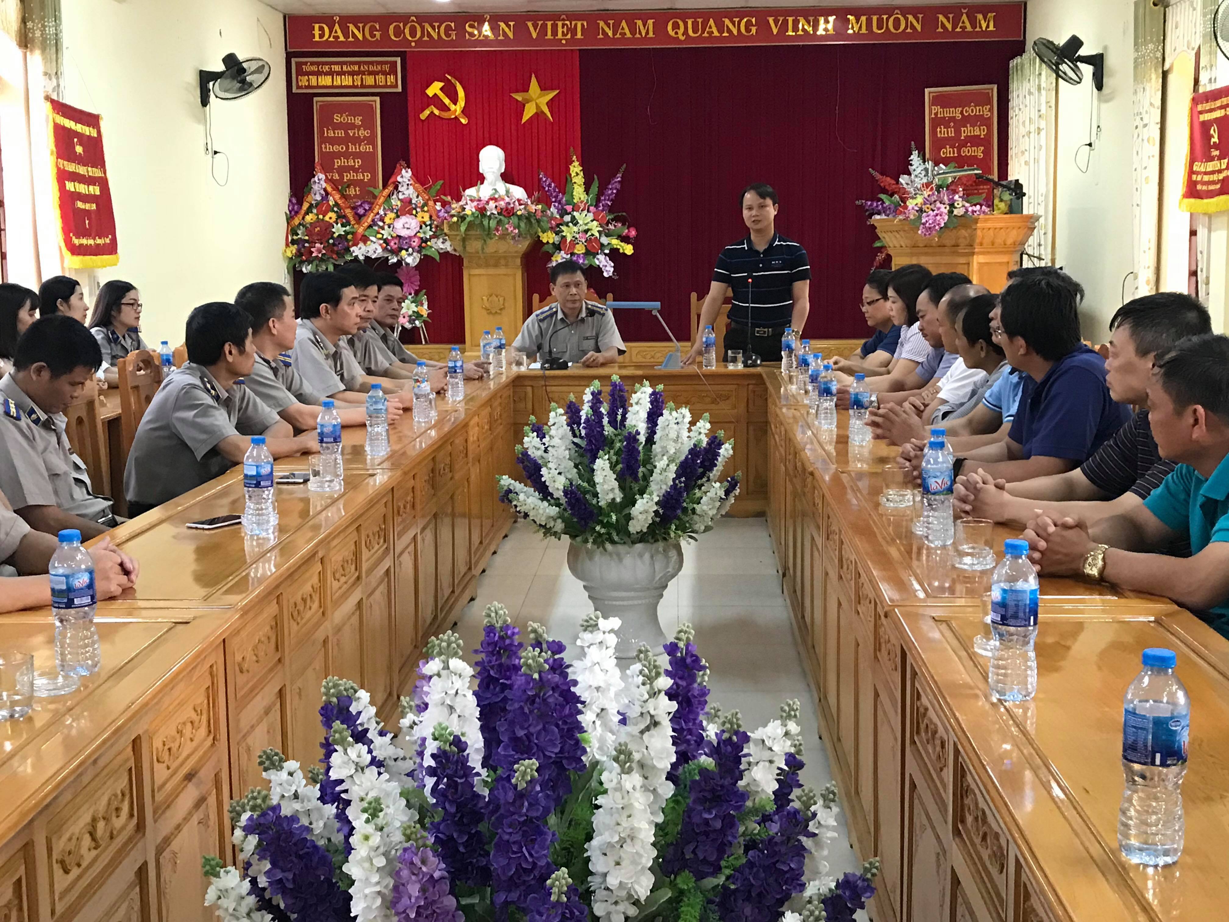 Giao lưu học tập, trao đổi kinh nghiệm