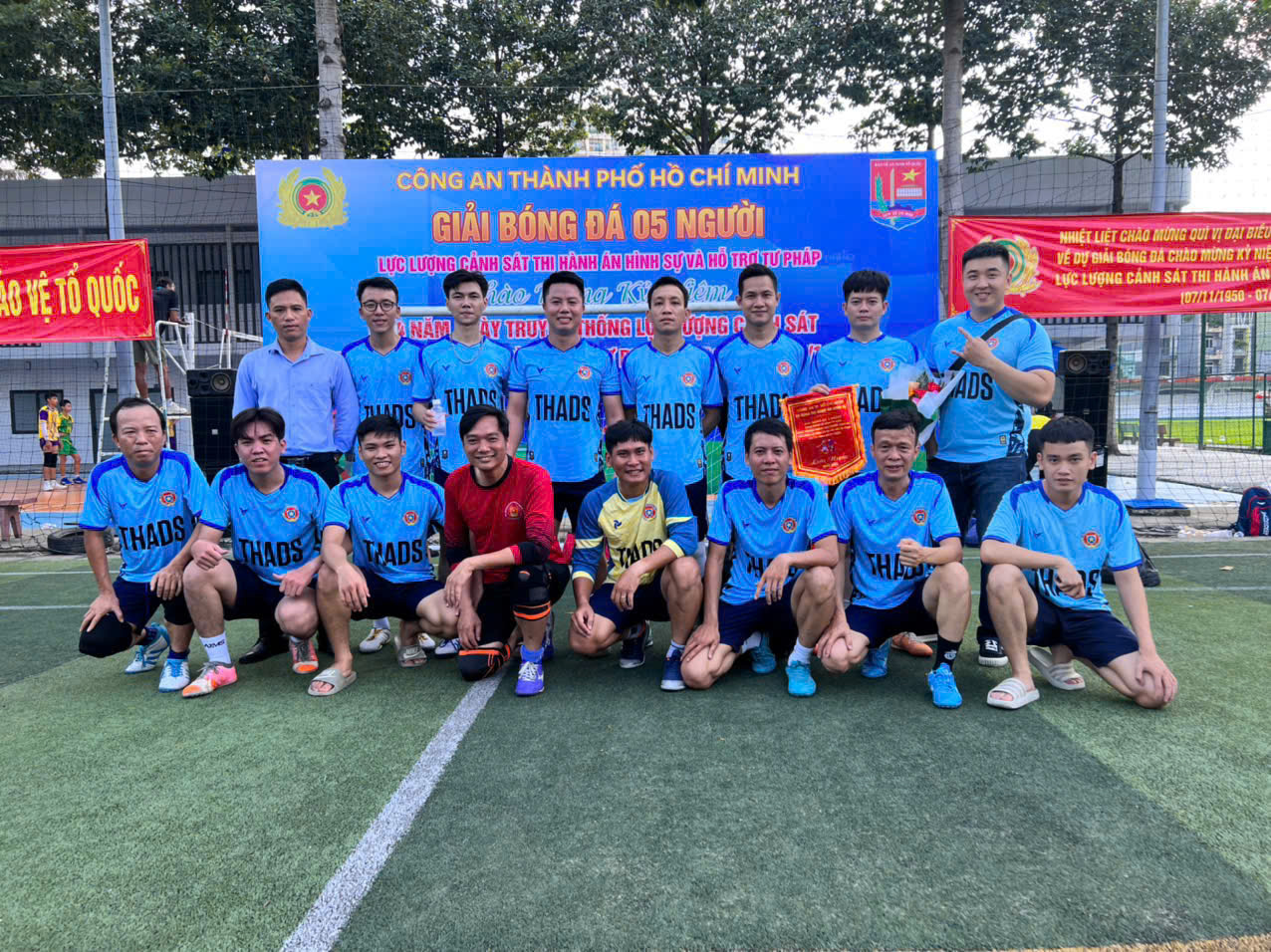 GIAO LƯU BÓNG ĐÁ CHÀO MỪNG NGÀY TRUYỀN THỐNG LỰC LƯỢNG CẢNH SÁT THAHS VÀ HỖ TRỢ TƯ PHÁP