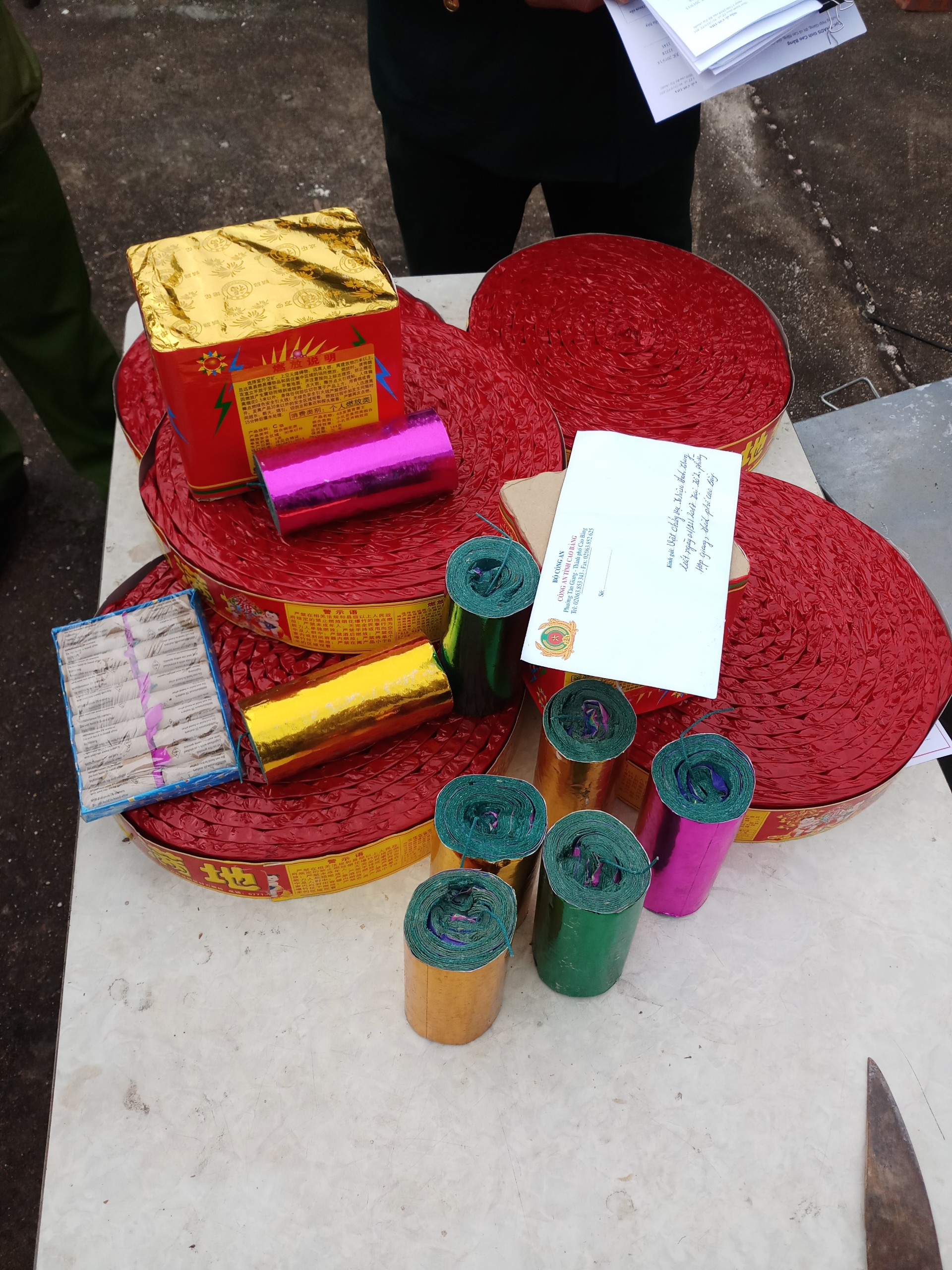 Cục Thi hành án dân sự tỉnh Cao Bằng tiêu hủy  vật chứng, tài sản và giao tài sản cho Sở Tài chính