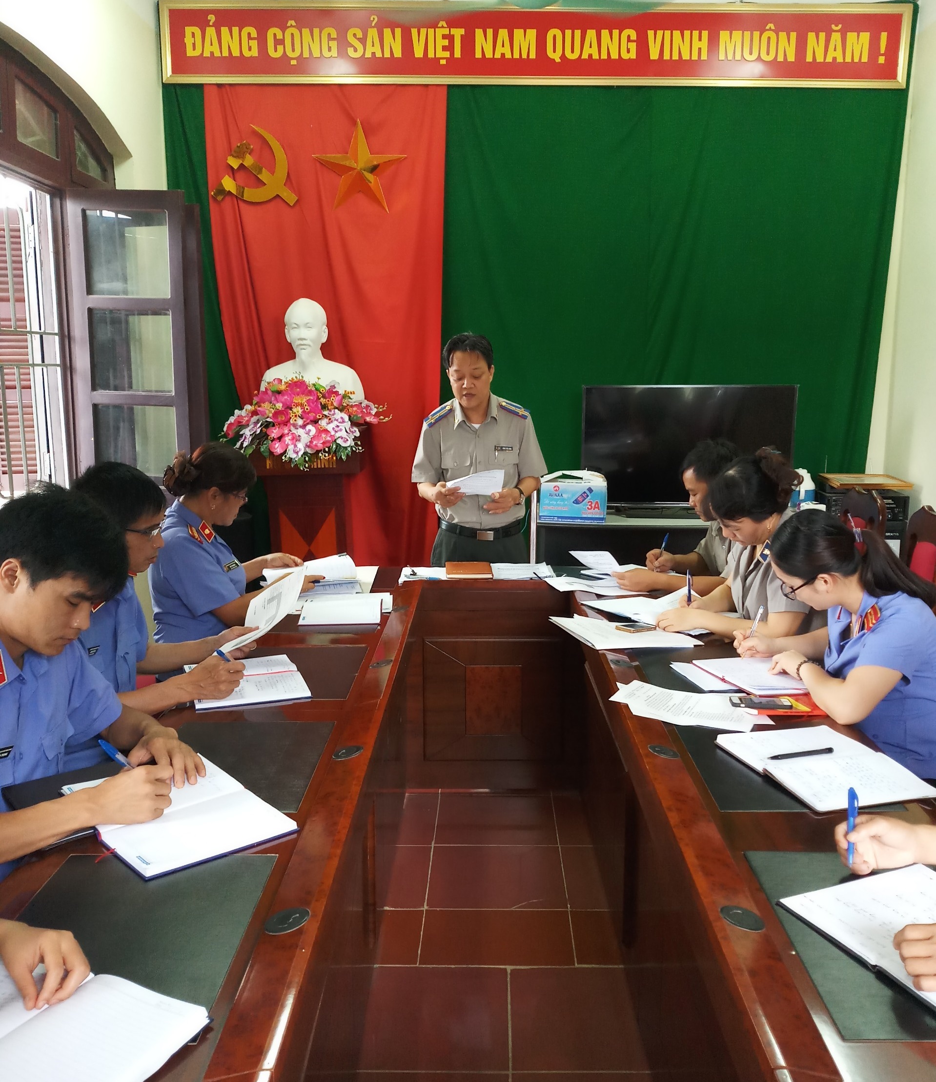 Đoàn kiểm tra liên ngành phối hợp kiểm tra công tác thi hành án dân sự