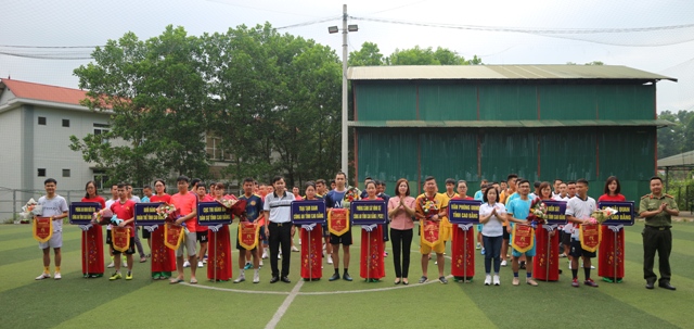 Giải bóng đá kỷ niệm 76 năm Ngày truyền thống Thi hành án dân sự và 62 năm Ngày thành lập kiểm sát nhân dân