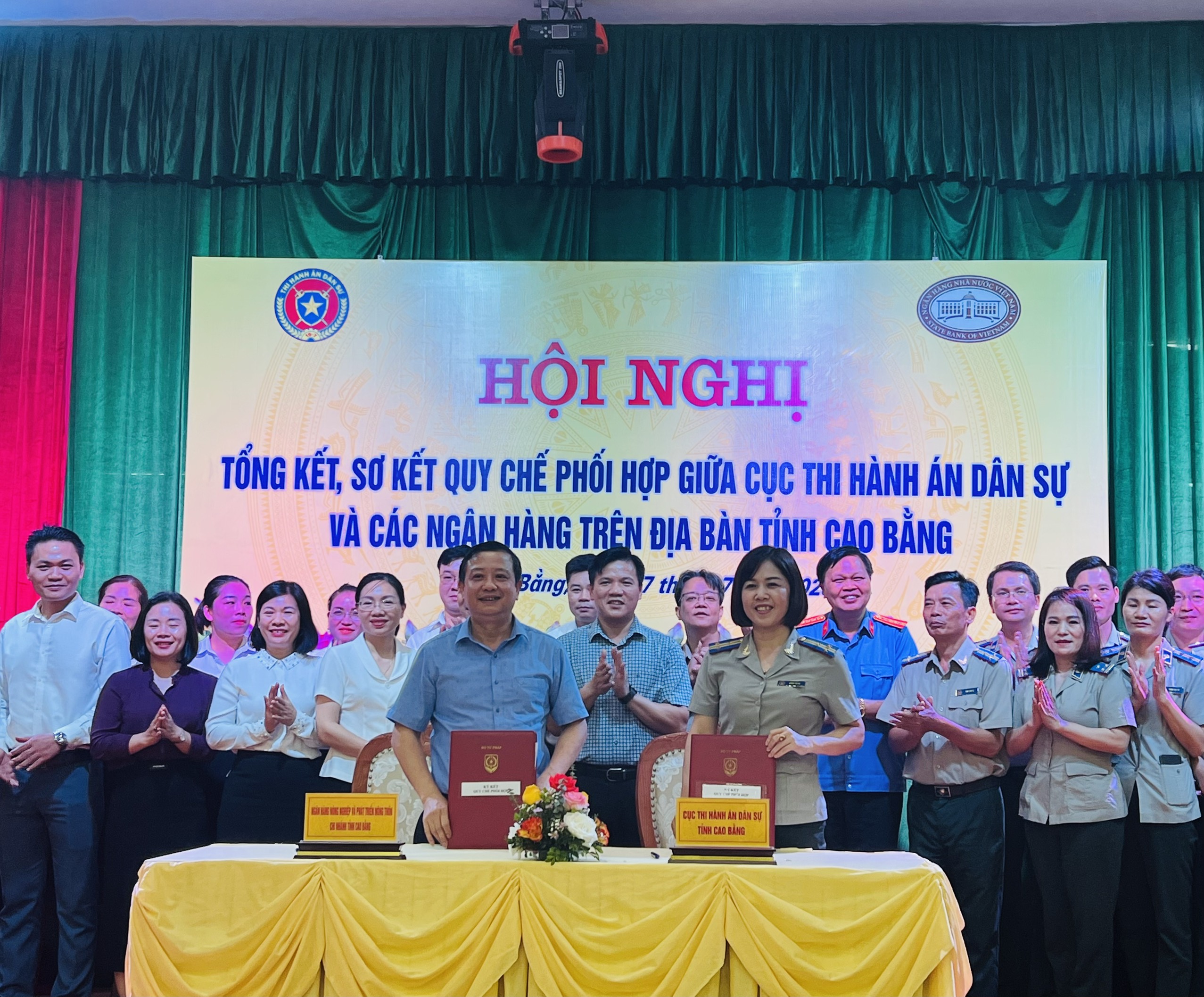 Cục Thi hành án dân sự tỉnh Cao Bằng và Ngân hàng Nhà nước Việt Nam chi nhánh tỉnh Cao Bằng tổ chức Hội nghị tổng kết, sơ kết Quy chế phối hợp giữa Cục Thi hành án dân sự và các Ngân hàng trên địa bàn