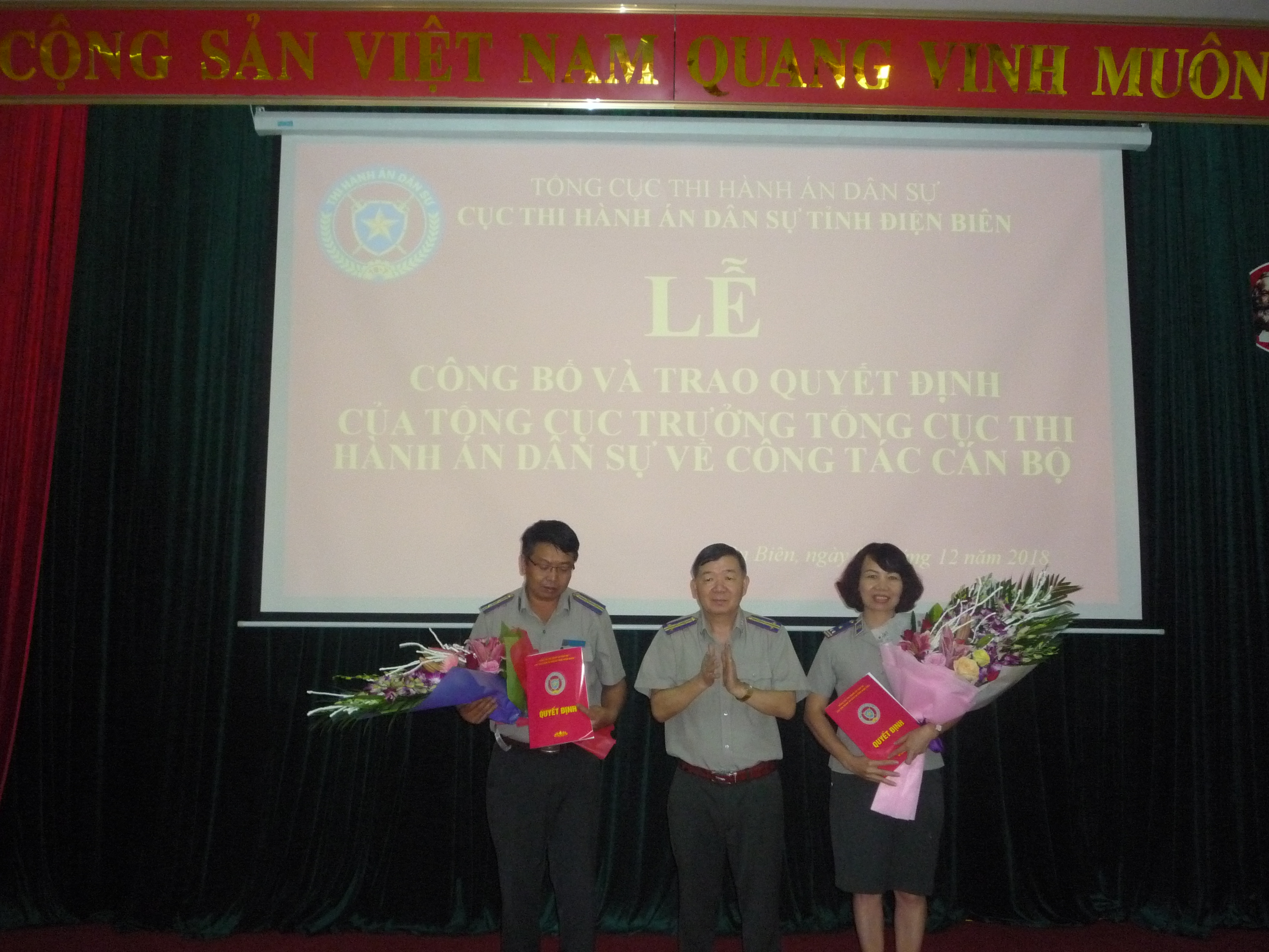 CÔNG BỐ QUYẾT ĐỊNH ĐIỀU ĐỘNG, BỔ NHIỆM CHI CỤC TRƯỞNG CHI CỤC THI HÀNH ÁN DÂN SỰ THÀNH PHỐ ĐIỆN BIÊN PHỦ VÀ HUYỆN ĐIỆN BIÊN