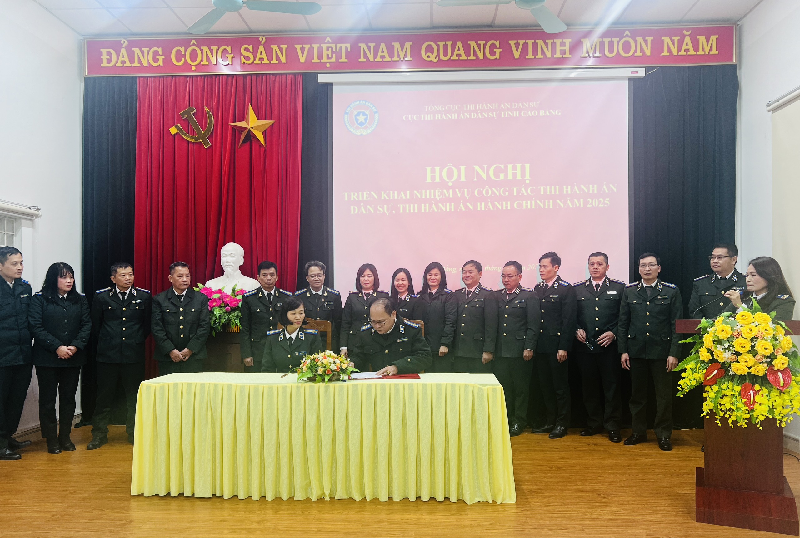 Cục Thi hành án dân sự tỉnh Cao Bằng tổ chức Hội nghị triển khai công tác thi hành án dân sự, thi hành án hành chính năm 2025