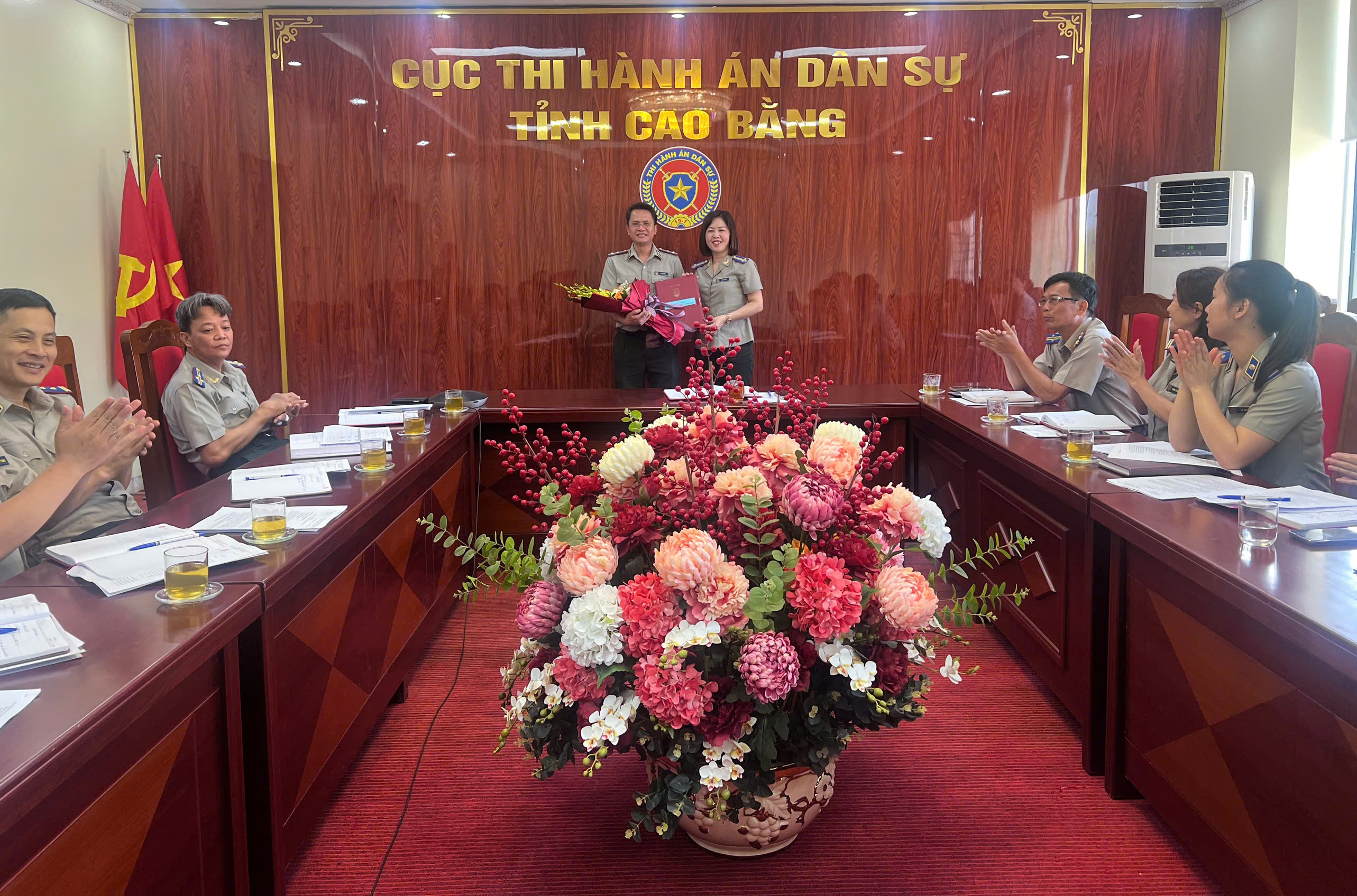 Cục Thi hành án dân sự tỉnh Cao Bằng kiện toàn lãnh đạo phòng Nghiệp vụ và tổ chức thi hành án