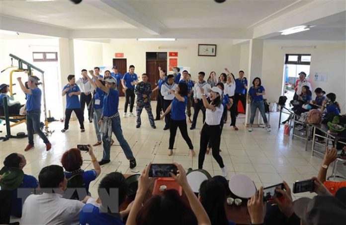 Quần đảo Trường Sa trong trái tim người Việt Nam năm châu