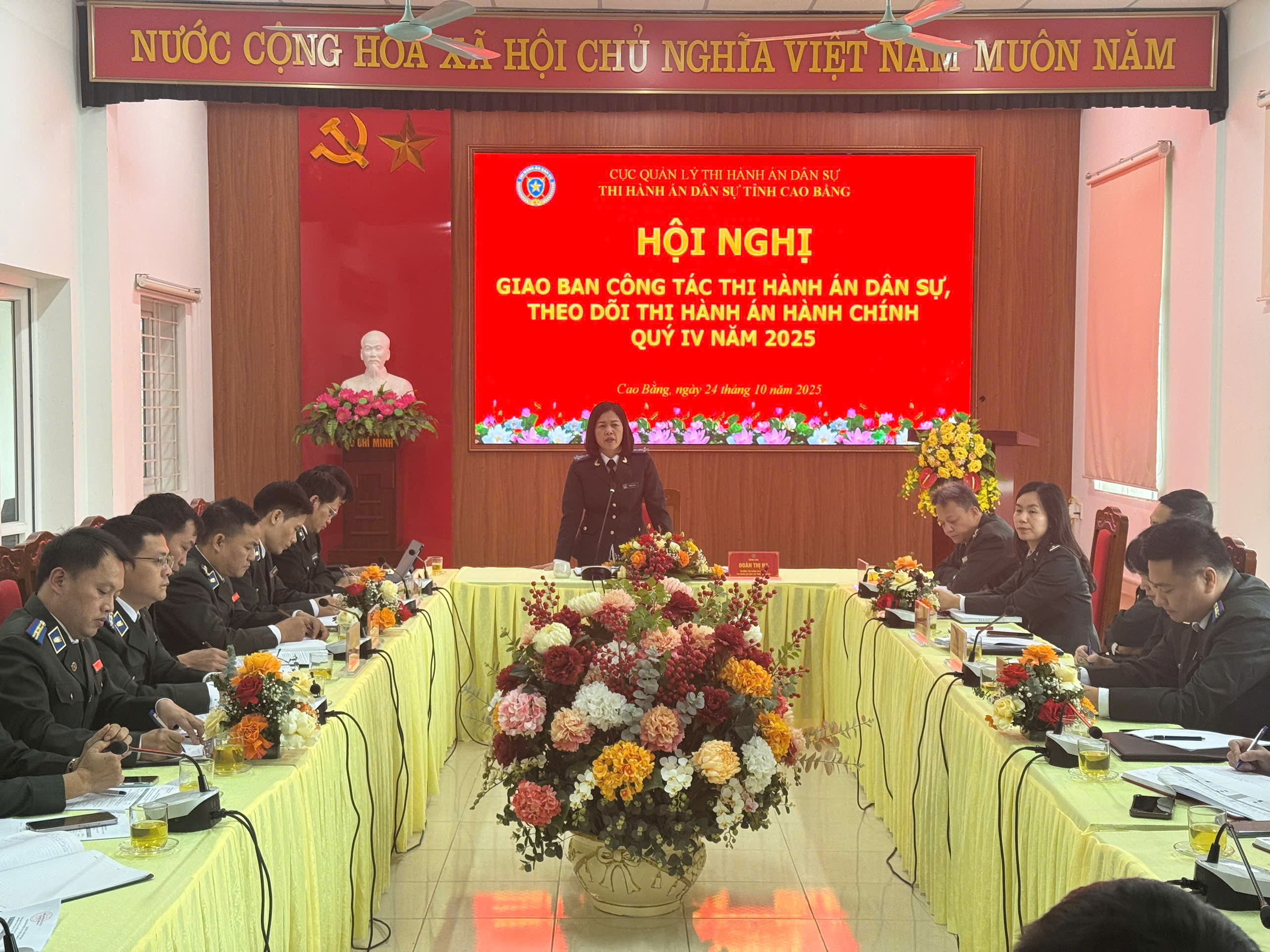 Thi hành án dân sự tỉnh Cao Bằng tổ chức Hội nghị giao ban công tác thi hành án dân sự, thi hành án hành chính quý IV năm 2025