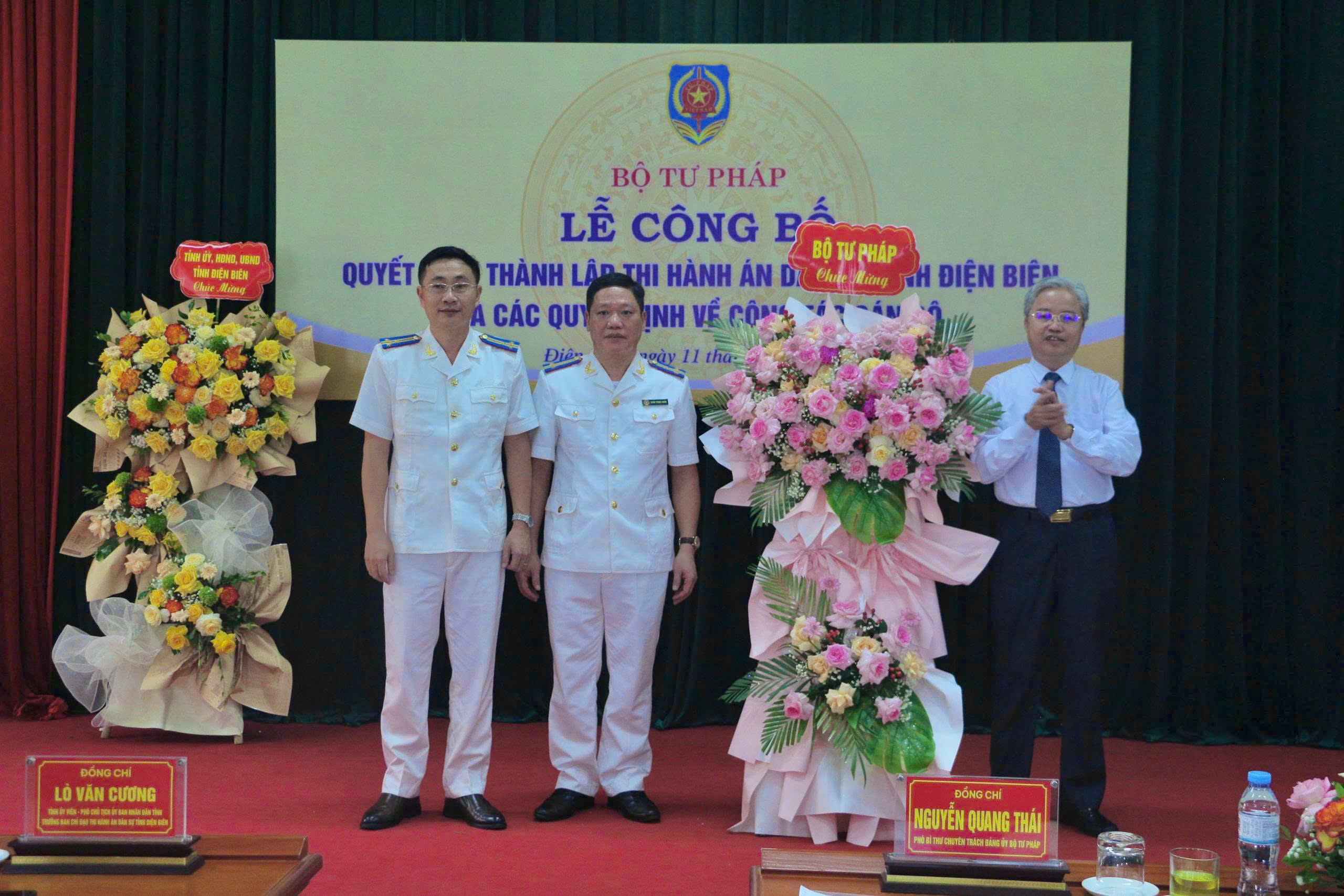 Công bố quyết định thành lập THADS tỉnh Điện Biên  và quyết định về công tác cán bộ