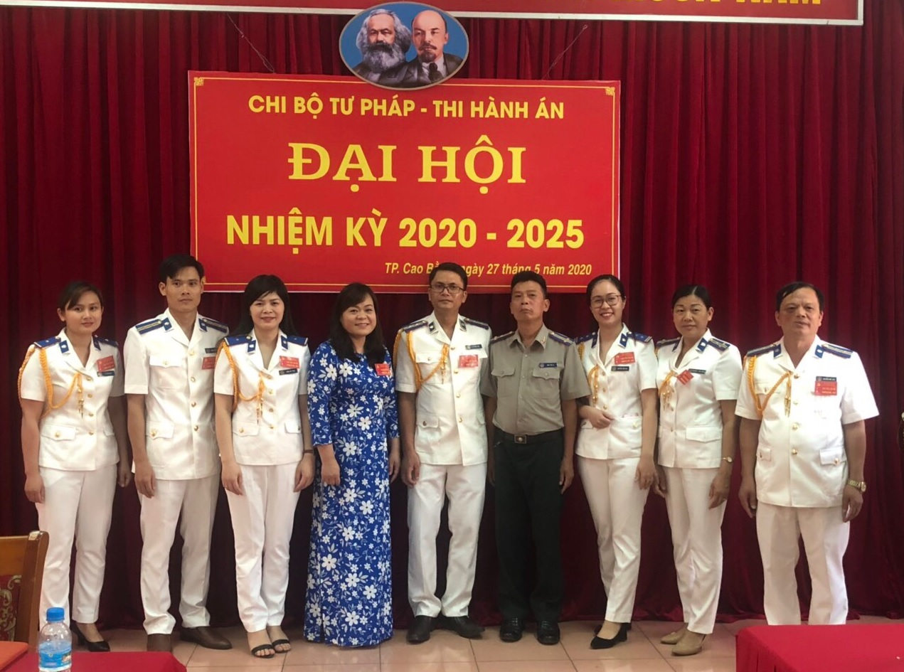 Chi bộ Tư pháp - Thi hành án dân sự thành phố Cao Bằng  tổ chức Đại hội Chi bộ nhiệm kỳ 2020 - 2025