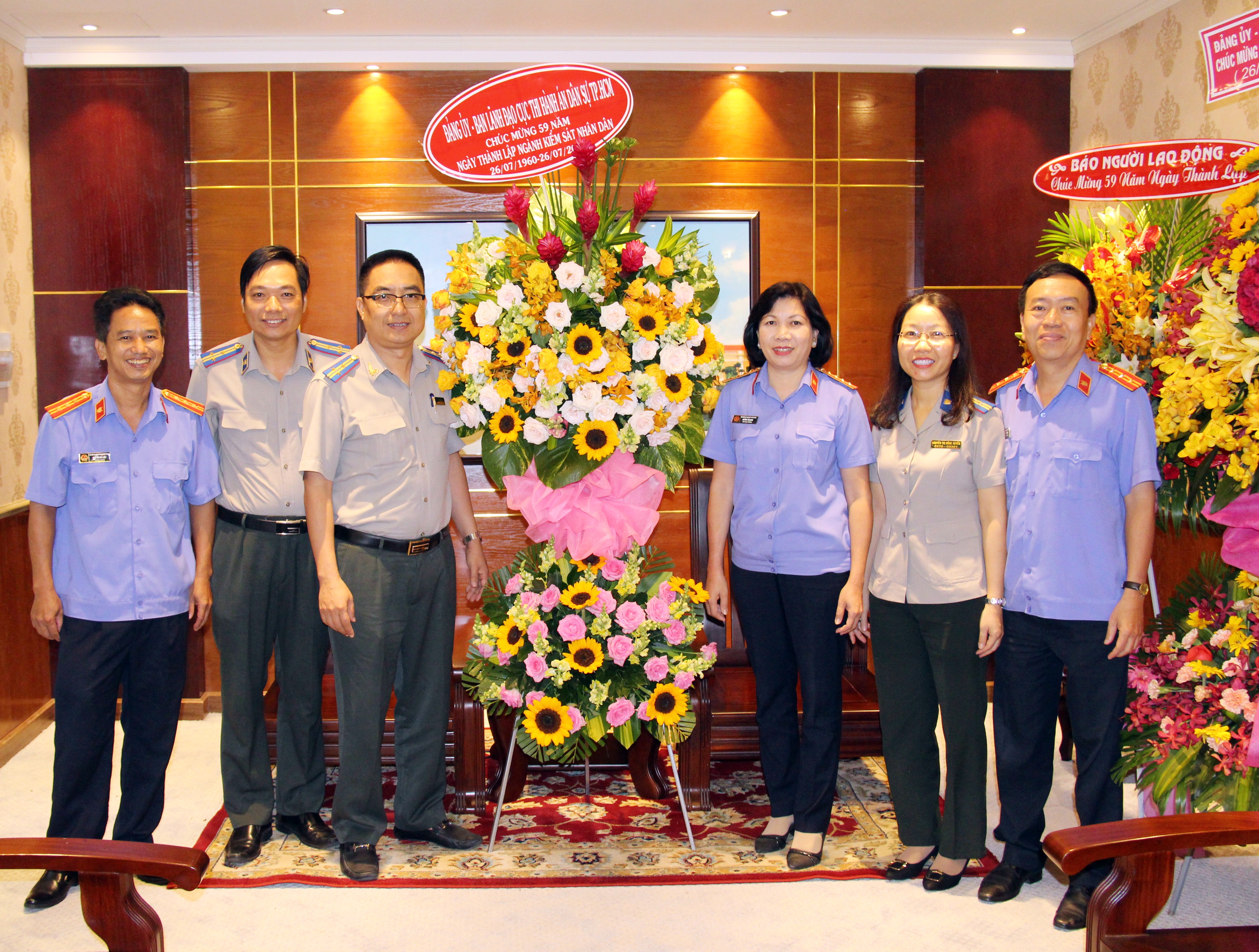 Lãnh đạo Cục THADS TPHCM chúc mừng 59 năm thành lập Ngành Kiểm sát nhân dân