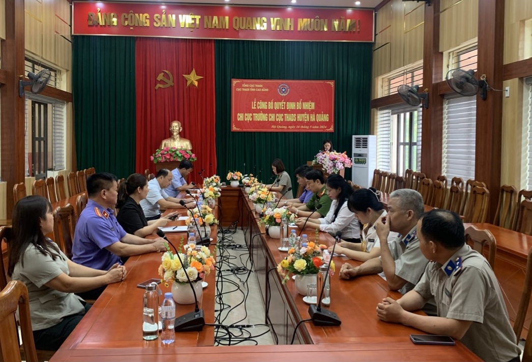 Lễ công bố Quyết định bổ nhiệm Chi cục trưởng Chi cục Thi hành án dân sự huyện Hà Quảng, tỉnh Cao Bằng