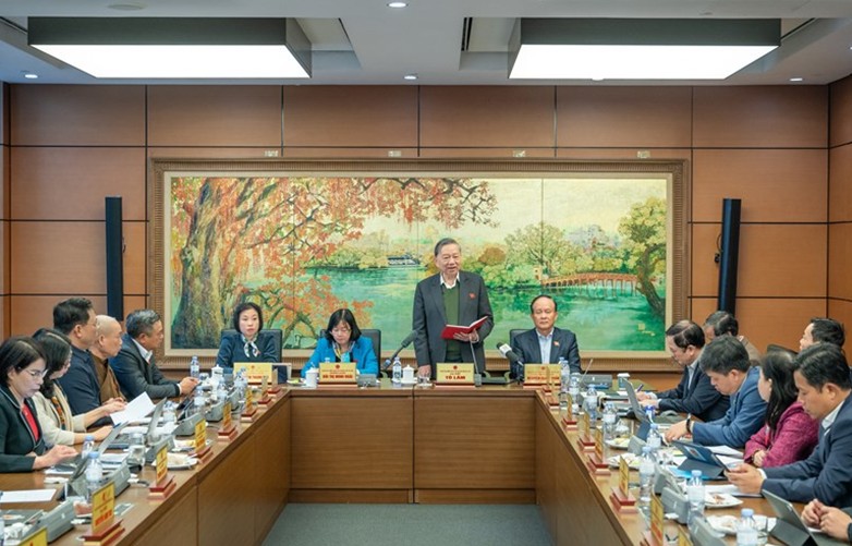 Thống nhất trong nhận thức và hành động về “cách mạng” tinh gọn bộ máy, chống các các quan điểm sai trái -1