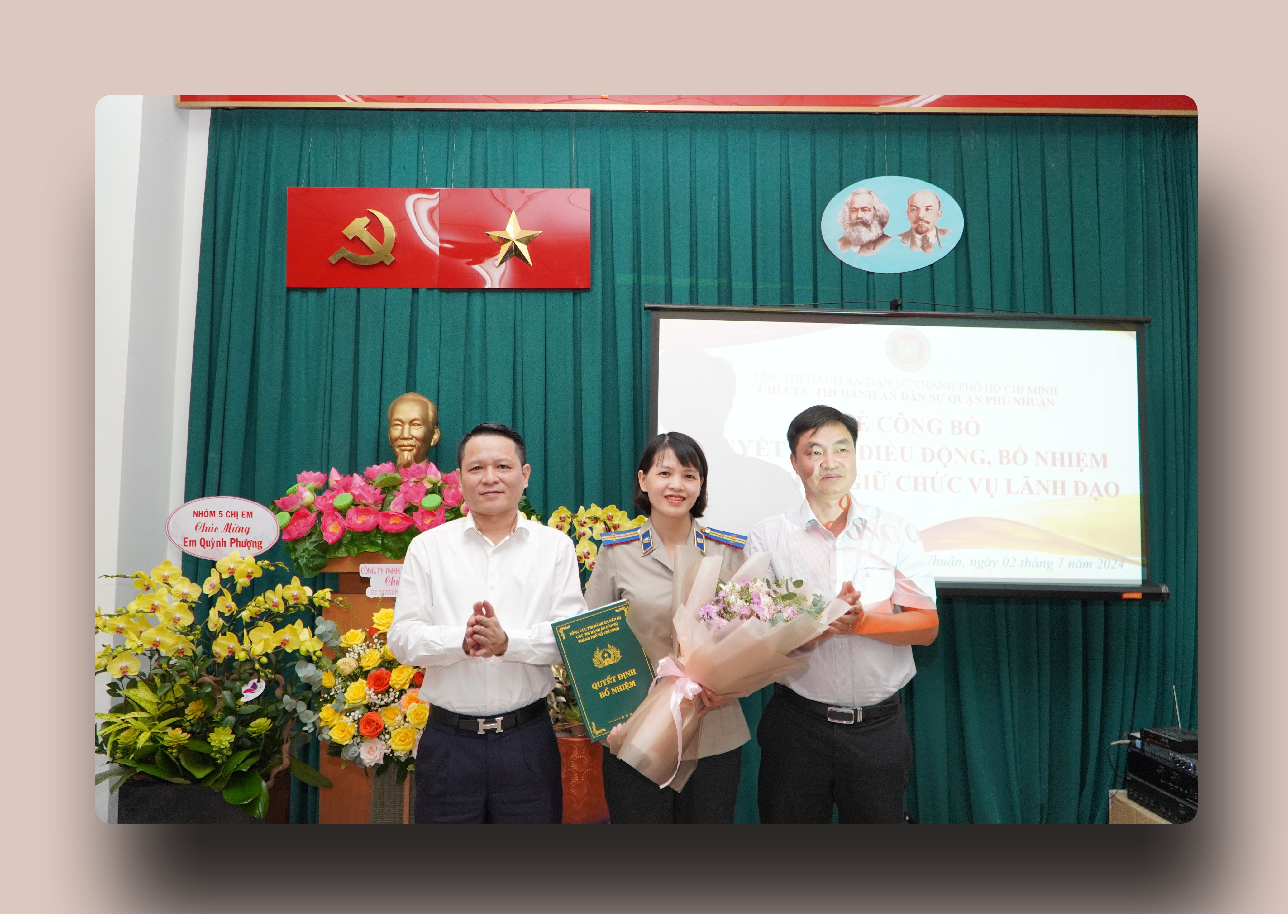 Bà Nguyễn Thị Quỳnh Phượng được điều động, bổ nhiệm là Chi cục trưởng Chi cục THADS quận Phú Nhuận