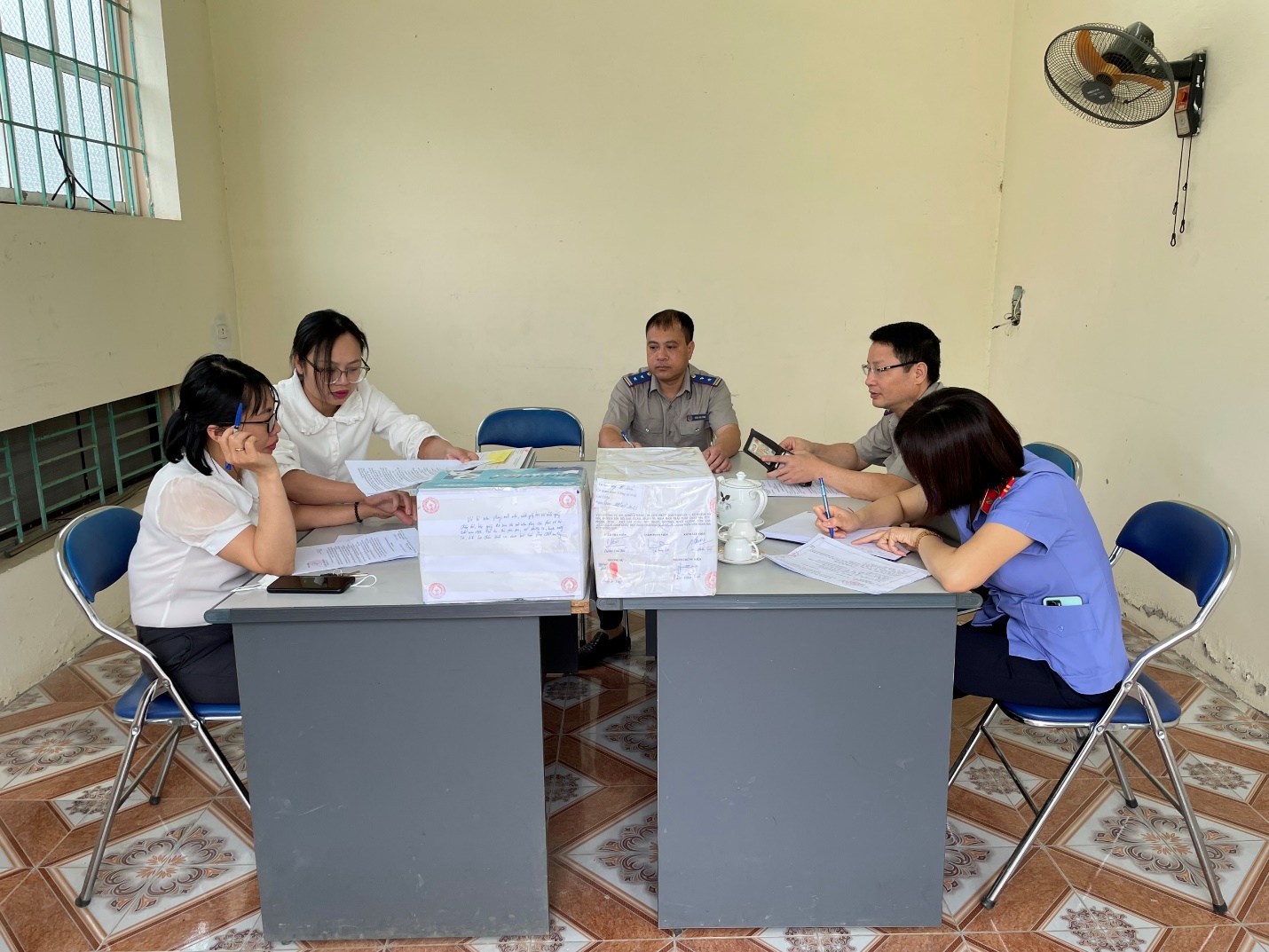 Cục thi hành án dân sự tỉnh Lai Châu tổ chức tiêu hủy số lượng lớn ma túy và các vật chứng khác trong vụ án “Mua bán trái phép chất ma túy”