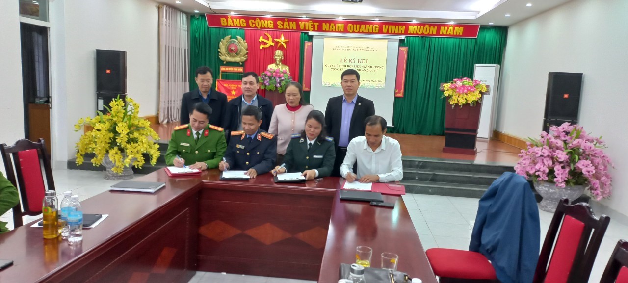 Các cơ quan khối tố tụng huyện Than Uyên tổ chức ký kết  Quy chế phối hợp liên ngành trong công tác thi hành án dân sự