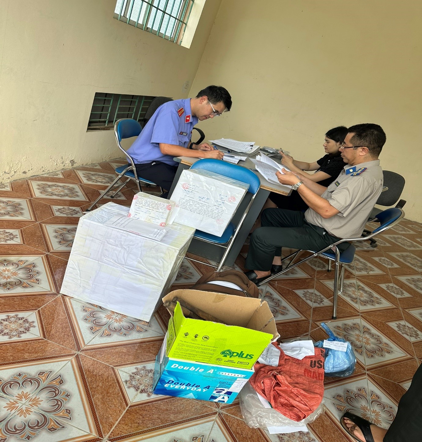 Cục Thi hành án dân sự tỉnh Lai Châu tổ chức tiêu hủy vật chứng, tài sản đợt X năm 2024