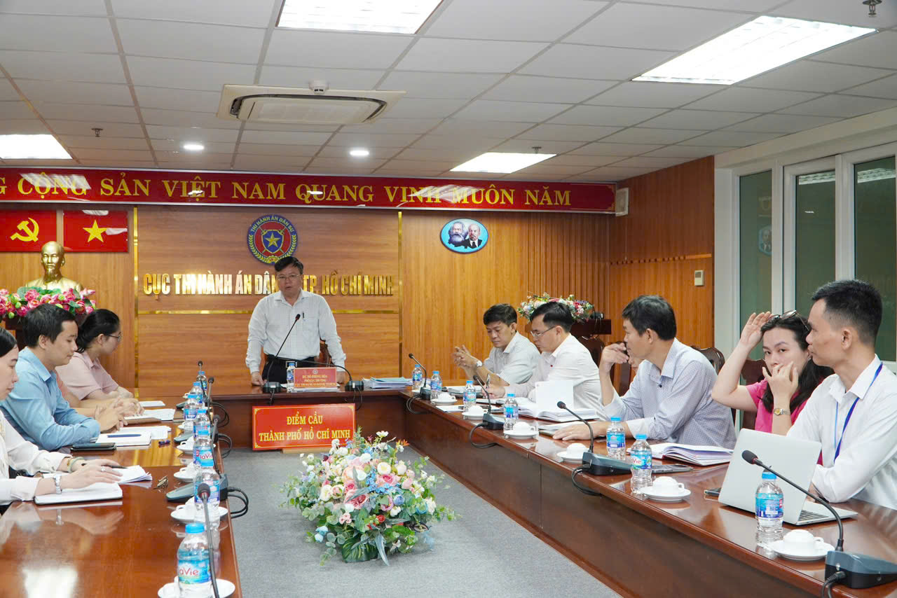 Cục THADS Thành phố chủ động làm việc với Công ty cổ phần chứng khoán Tân Việt về việc cung cấp thông tin trái chủ trong vụ án Vạn Thịnh Phát