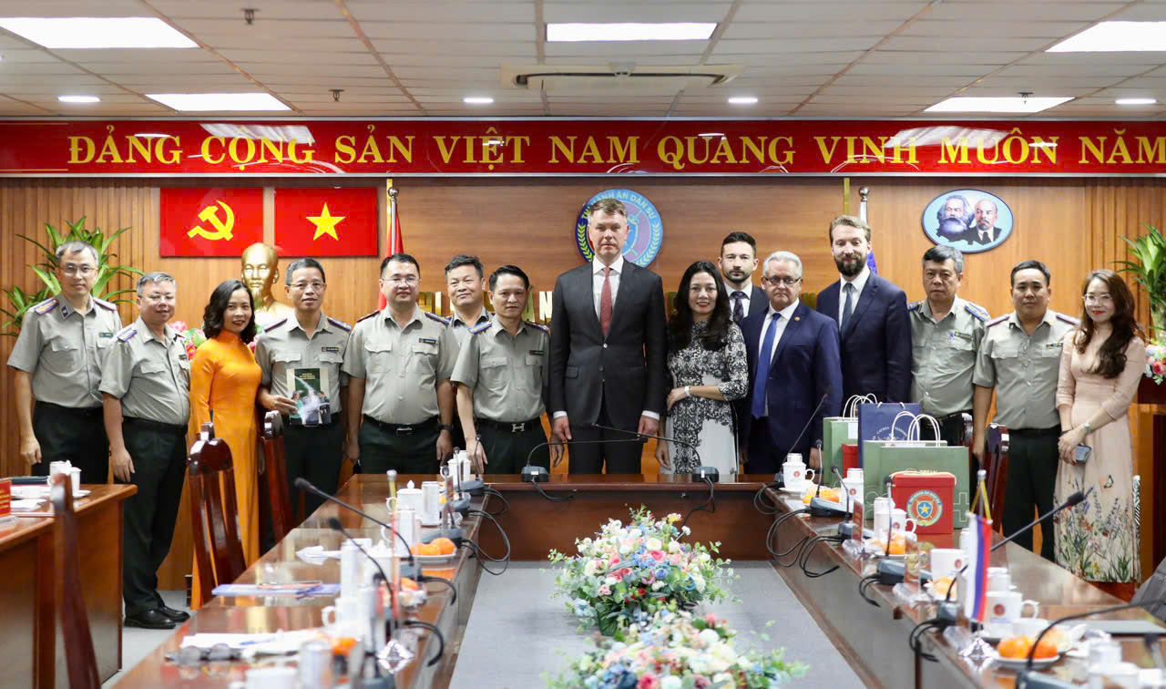 Nâng tầm hợp tác Quốc tế: Thi hành án dân sự Thành phố Hồ Chí Minh tiếp Đoàn cơ quan Thi hành án Liên Bang Nga