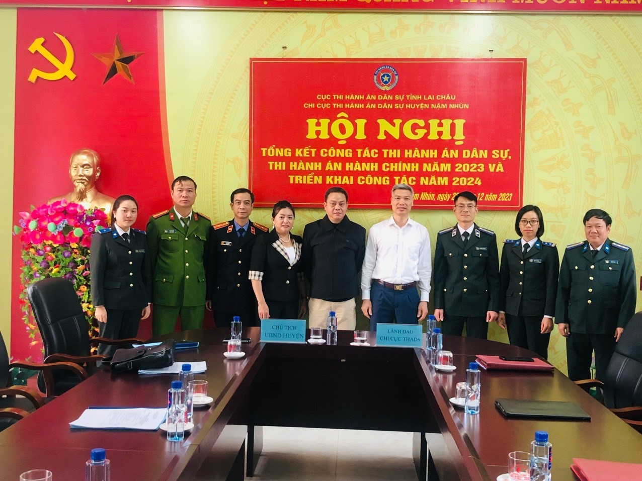 Chi cục Thi hành án dân sự huyện Nậm Nhùn tổ chức Hội nghị tổng kết công tác THADS, THAHC năm 2023 và triển khai công tác năm 2024