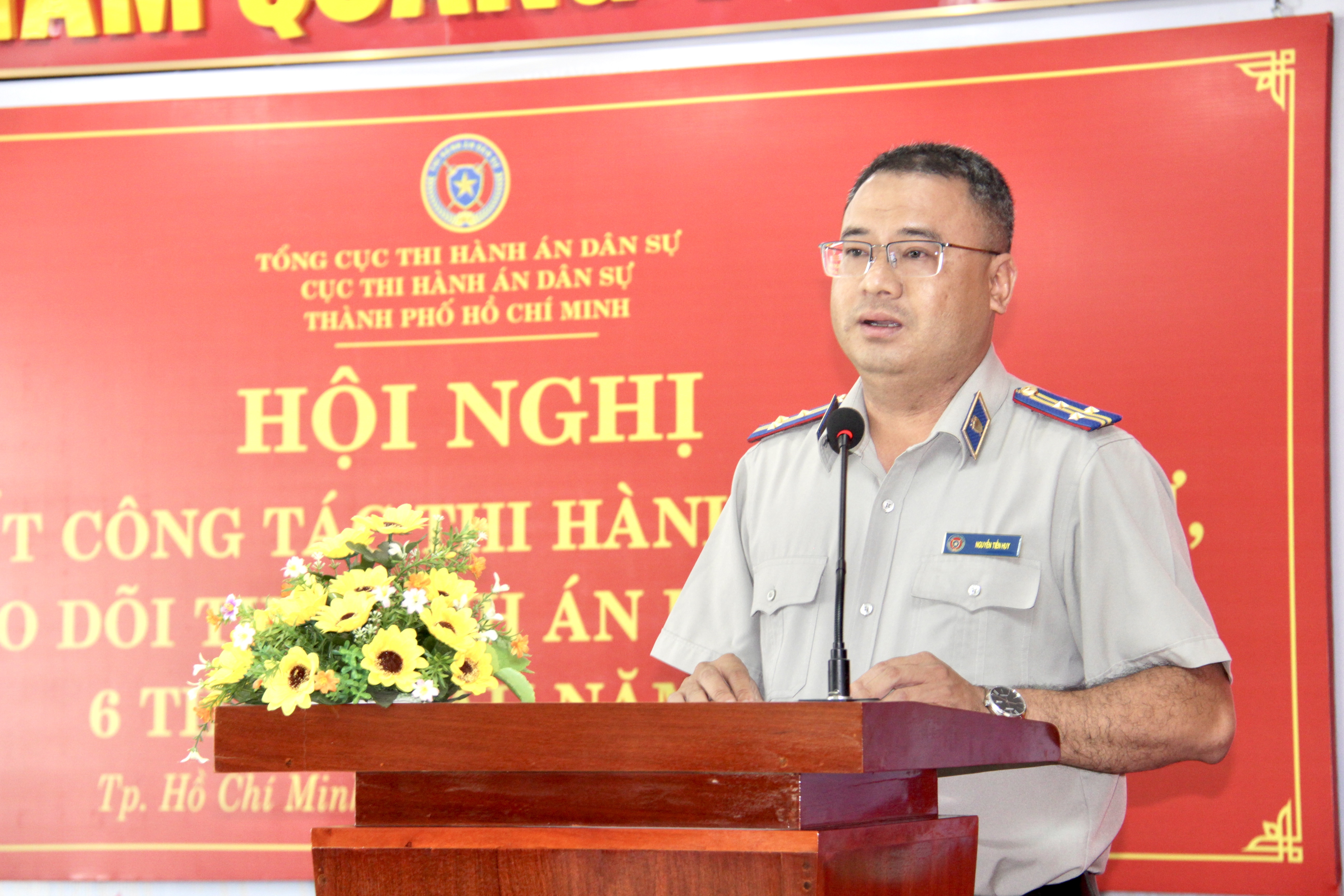 Chi Cục thi hành án dân sự Quận 1 góp phần vào việc giữ vững an ninh chính trị, trật tự an toàn xã hội, phát triển kinh tế trên địa bàn