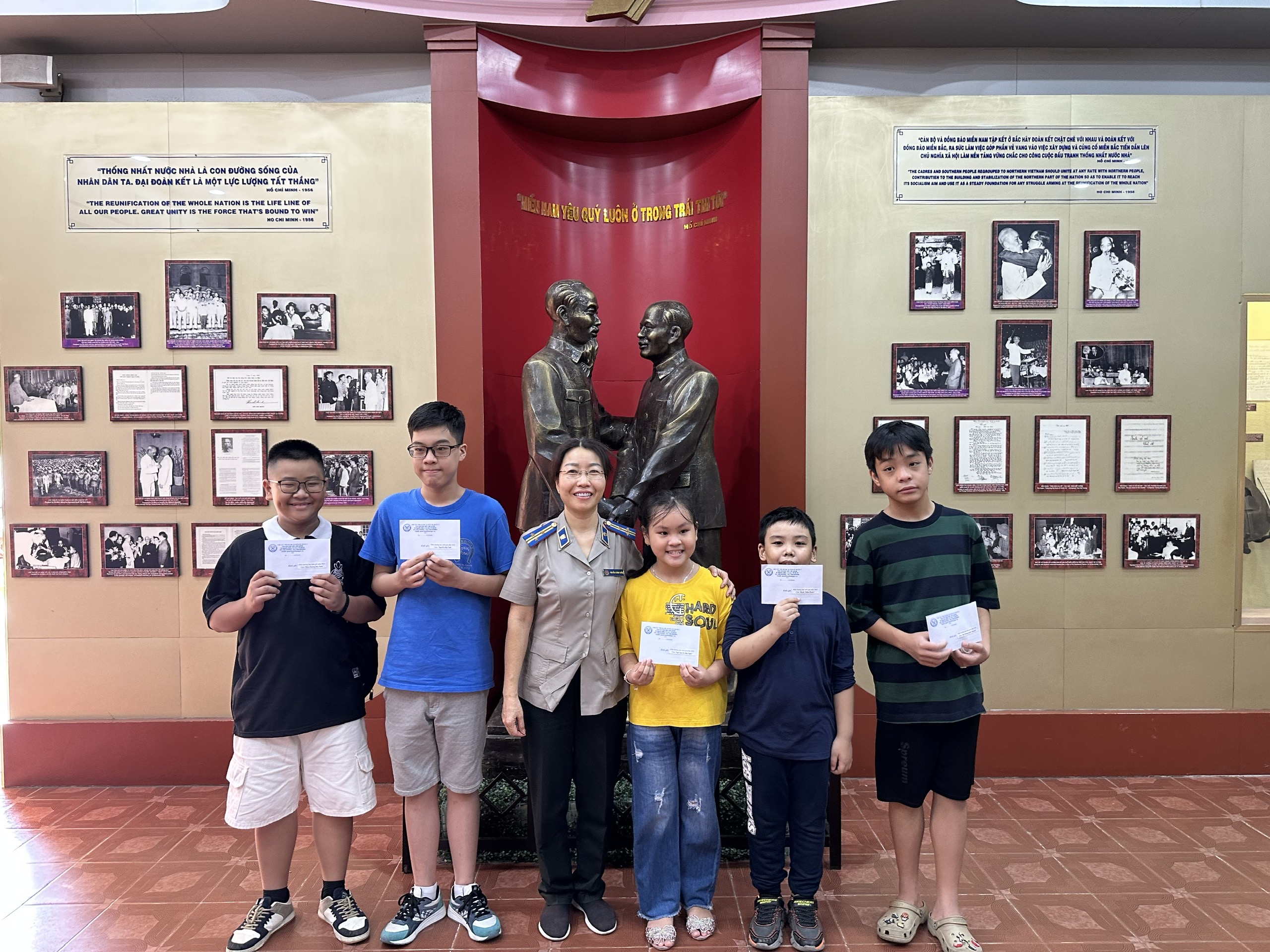 Quận 3: Công đoàn Chi cục THADS tổ chức chăm lo Tết thiếu nhi cho con của công chức