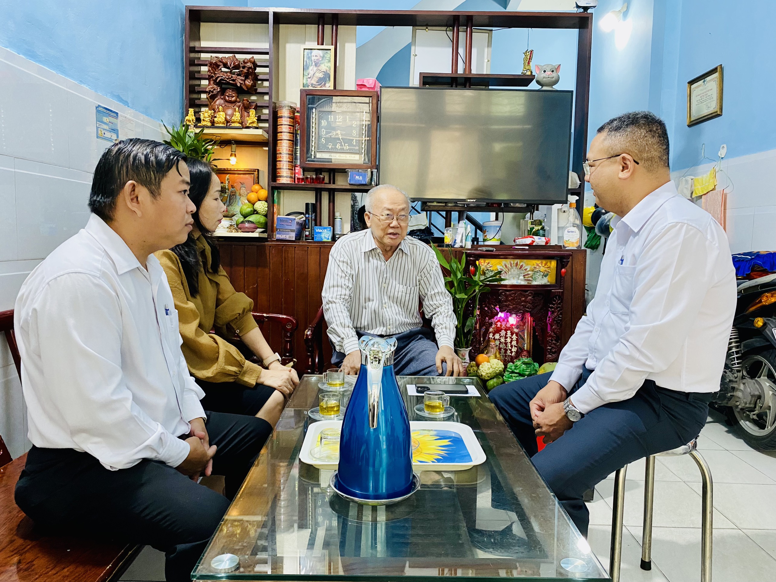 QUẬN 1: Chi cục THADS tổ chức nhiều hoạt động chào mừng Kỷ niệm 77 năm Ngày truyền thống THADS và 30 năm chuyển giao công tác Thi hành án dân sự