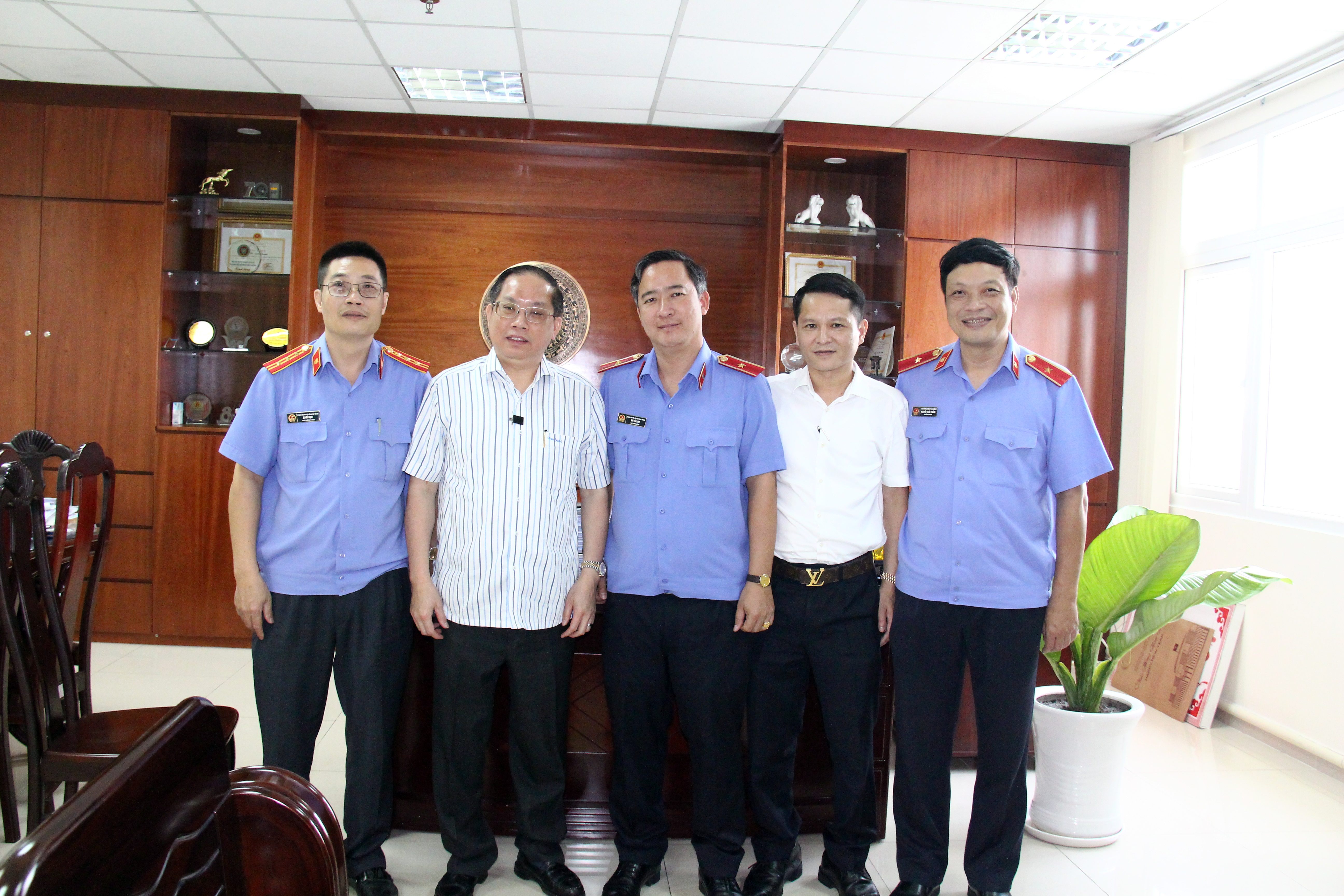 Các cơ quan, đơn vị chúc mừng Cục THADS TPHCM   nhân dịp kỷ niệm nhân ngày truyền thống Thi hành án dân sự  (19/7/1946 - 19/7/2019)