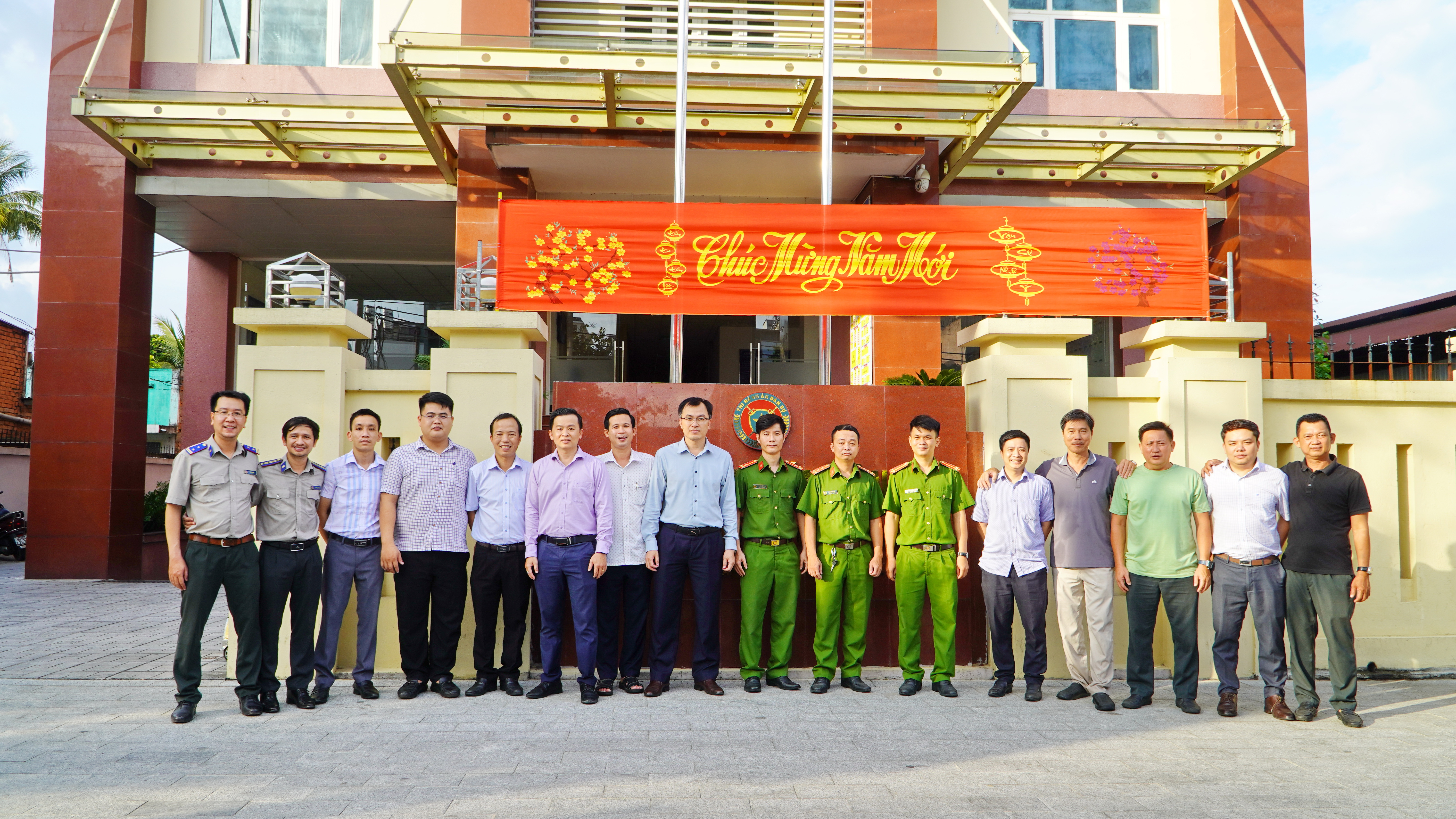 Cục THADS thành phố diễn tập PCCC và cứu nạn, cứu hộ