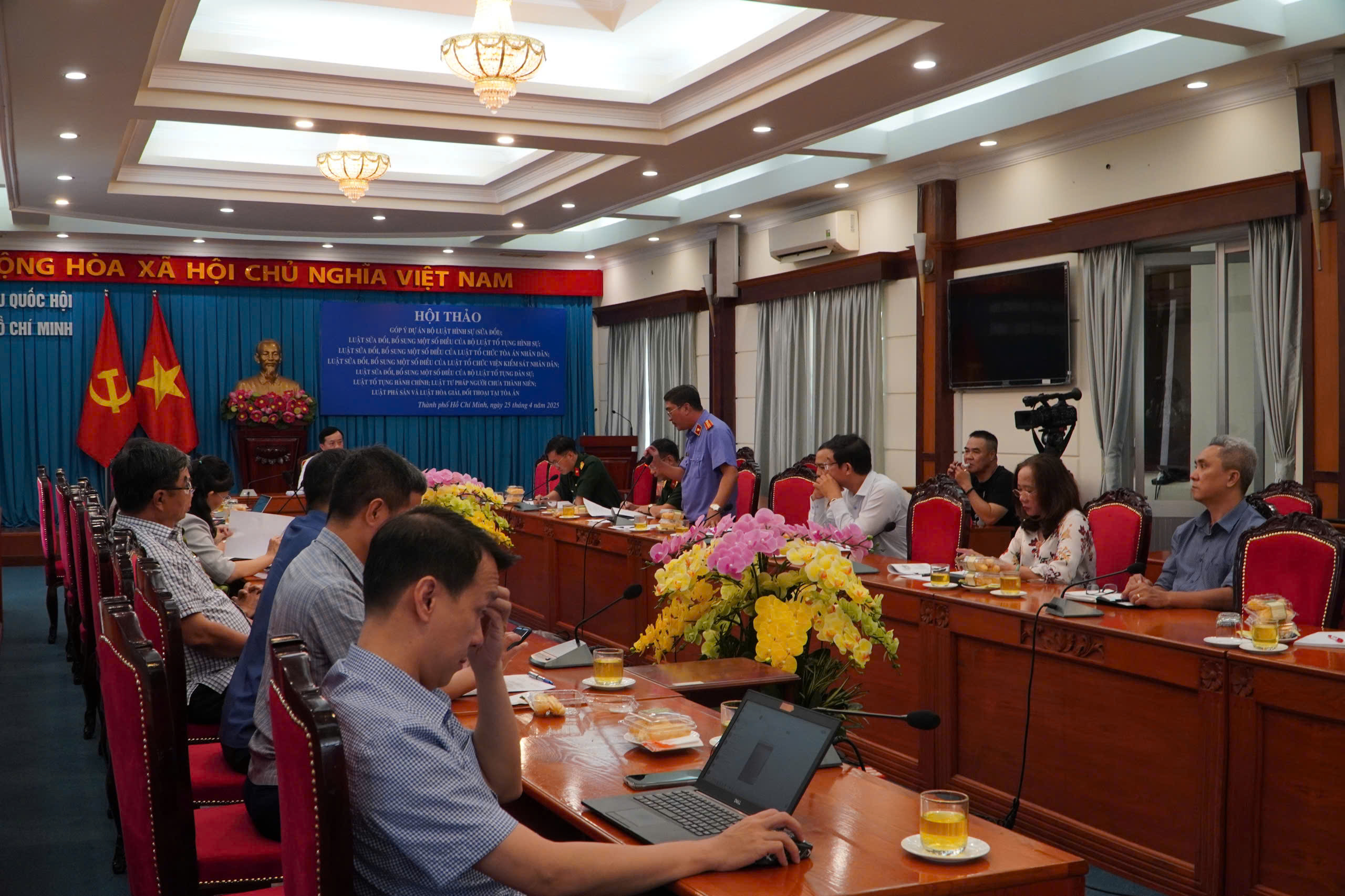 Cục THADS Thành phố tham dự Hội nghị góp ý hoàn thiện các dự án Luật về tổ chức bộ máy tư pháp và tố tụng