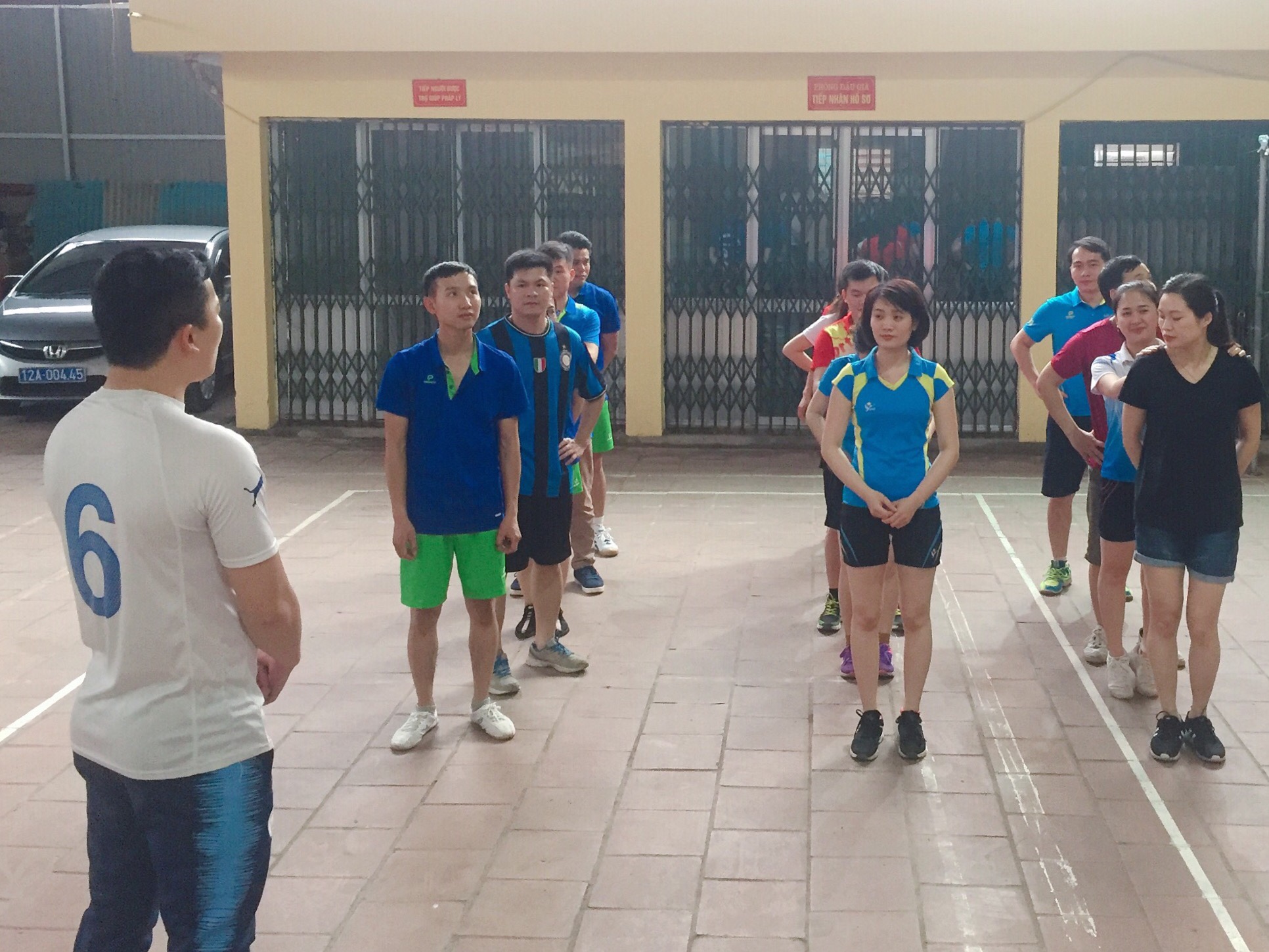 Giao lưu bóng chuyền hơi giữa Chi đoàn Cục Thi hành án dân sự tỉnh, Chi đoàn Sở Nội vụ và Chi đoàn Sở Tư pháp tỉnh Lạng Sơn