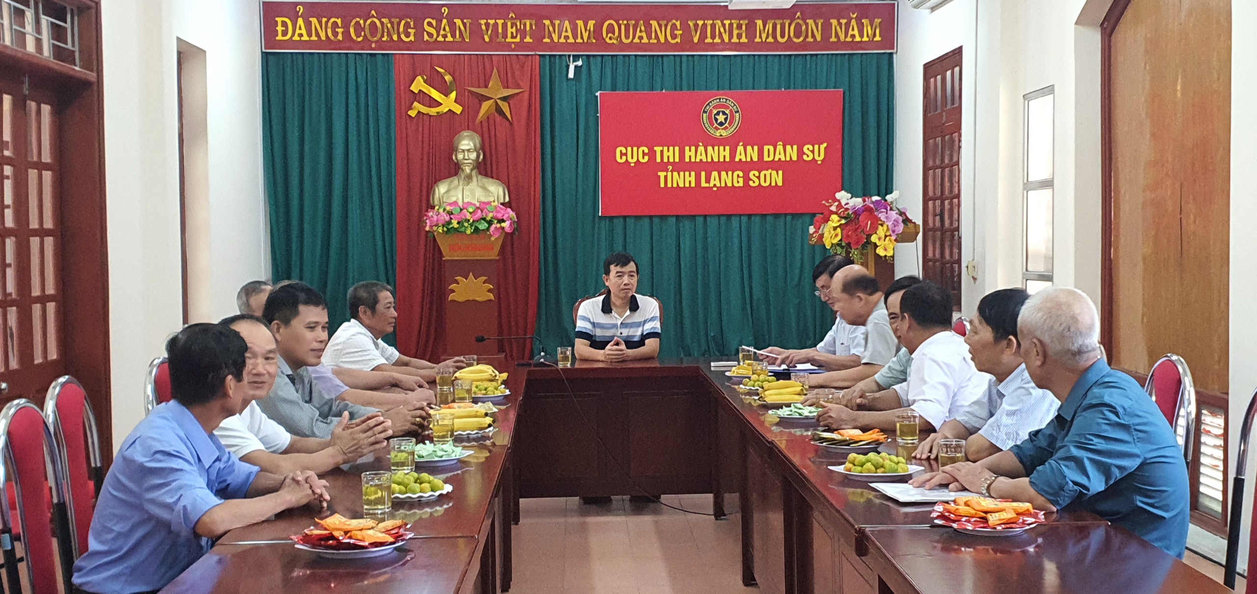 Cục THADS tỉnh Lạng Sơn tổ chức buổi gặp mặt Hội hưu trí của các cơ quan THADS trên địa bàn tỉnh nhân dịp kỷ niệm 77 năm ngày truyền thống ngành THADS và 30 năm chuyển giao công tác THADS