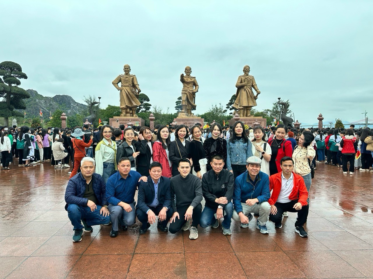 Chi bộ Cục Thi hành án dân sự (THADS) tỉnh Lạng Sơn tổ chức sinh hoạt chuyên đề “ Học tập truyền thống cách mạng, giáo dục chính trị tư tưởng cho đảng viên, công chức, người lao động” kỳ 1 năm 2024