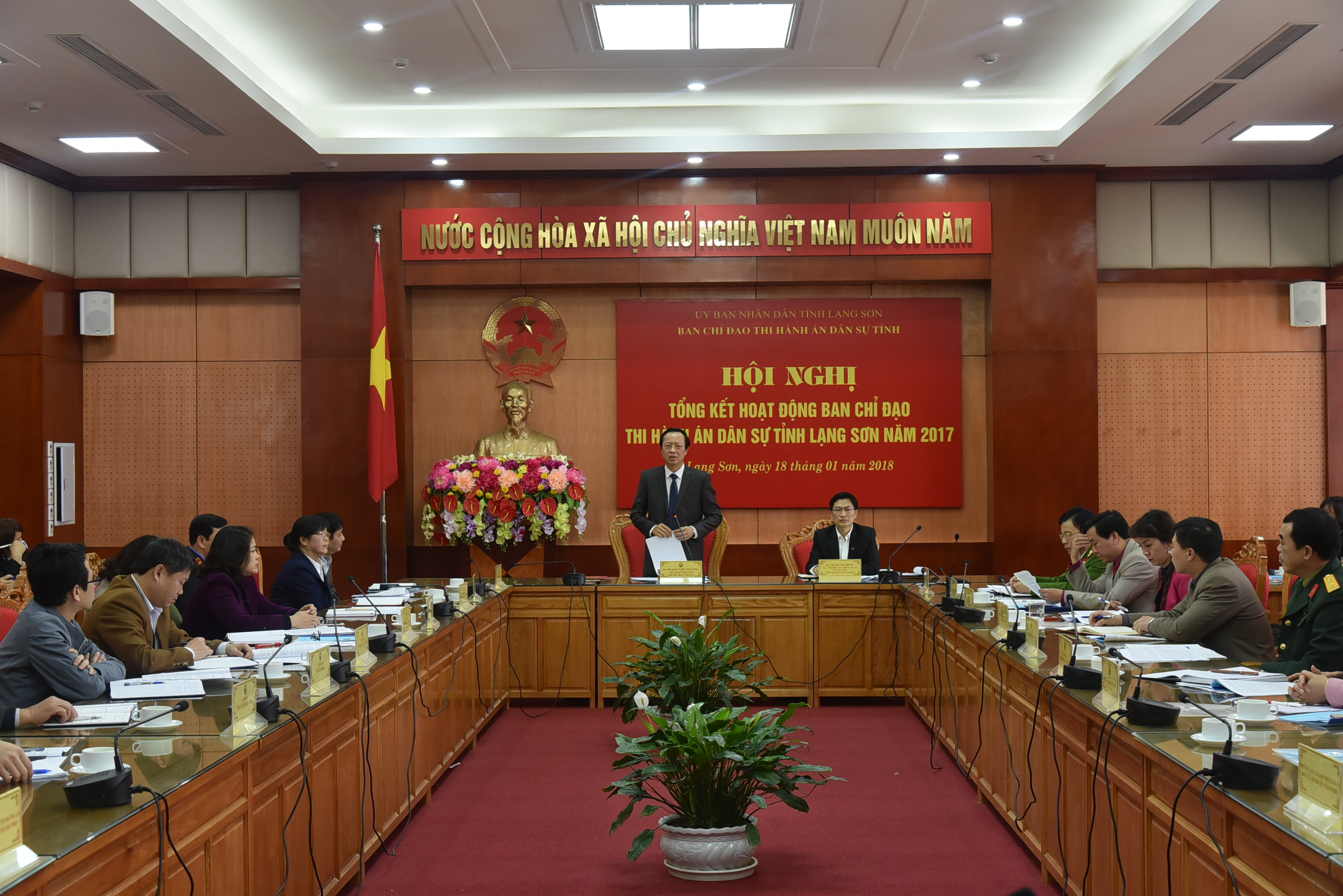 THADS Lạng Sơn: “Công tác tổ chức cán bộ vừa là nhiệm vụ trọng tâm, vừa là giải pháp đột phá” trong năm 2018 và những năm tiếp theo