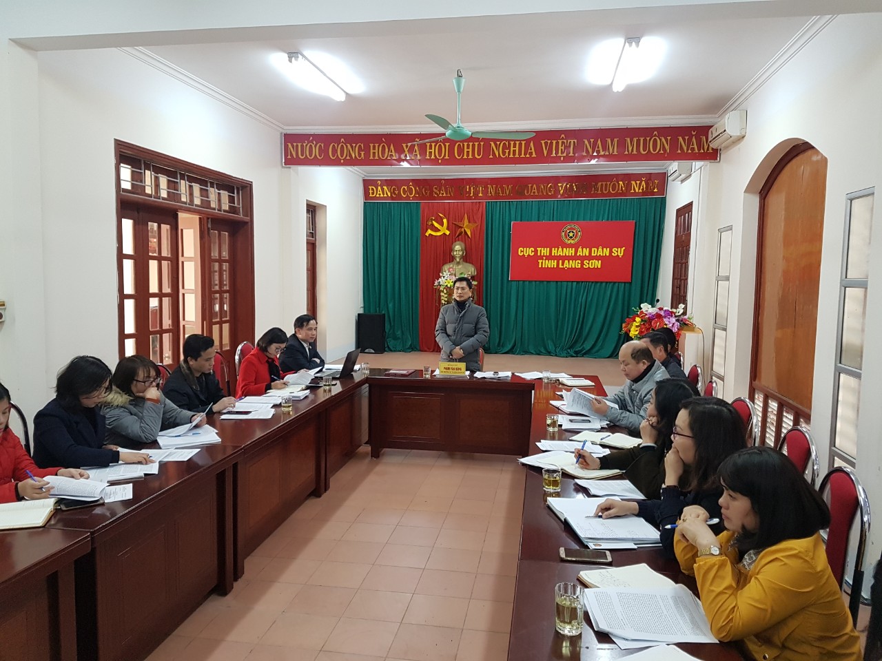 Chi bộ Cục Thi hành án dân sự tỉnh chuẩn bị chu đáo các điều kiện tổ chức đại hội Chi bộ lần thứ III, nhiệm kỳ 2020-2025.