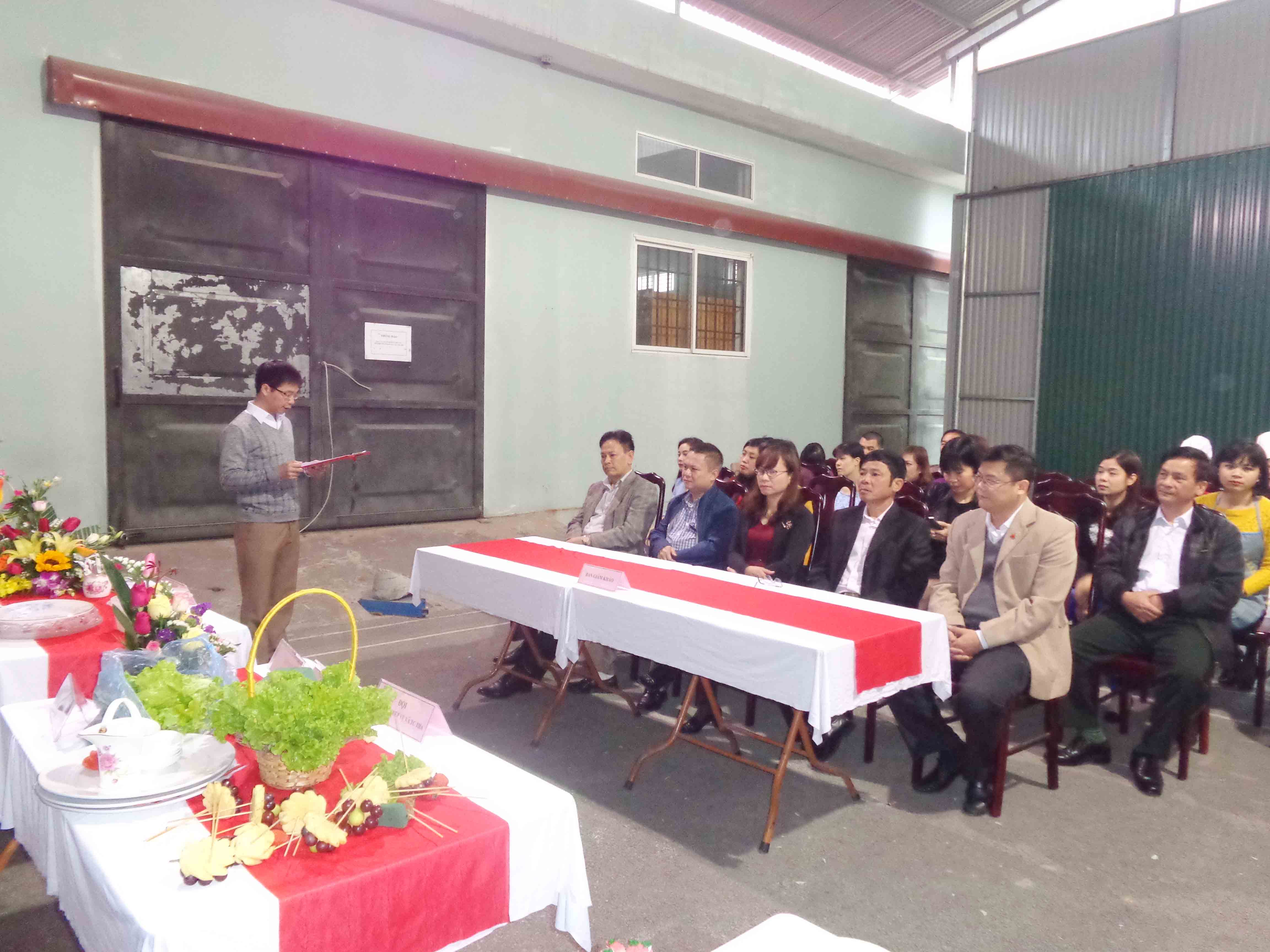 Công đoàn Cục thi hành án dân sự tổ chức Hội thi "khéo tay hay làm" chào mừng ngày Quốc tế phụ nữ 8/3.