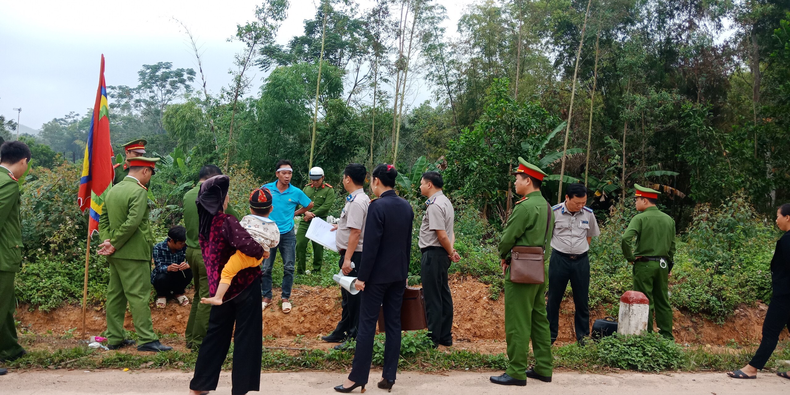 Chi cục Thi hành án dân sự huyện Hữu Lũng thực hiện cưỡng chế thi hành án dân sự ngay từ những tháng đầu năm 2021
